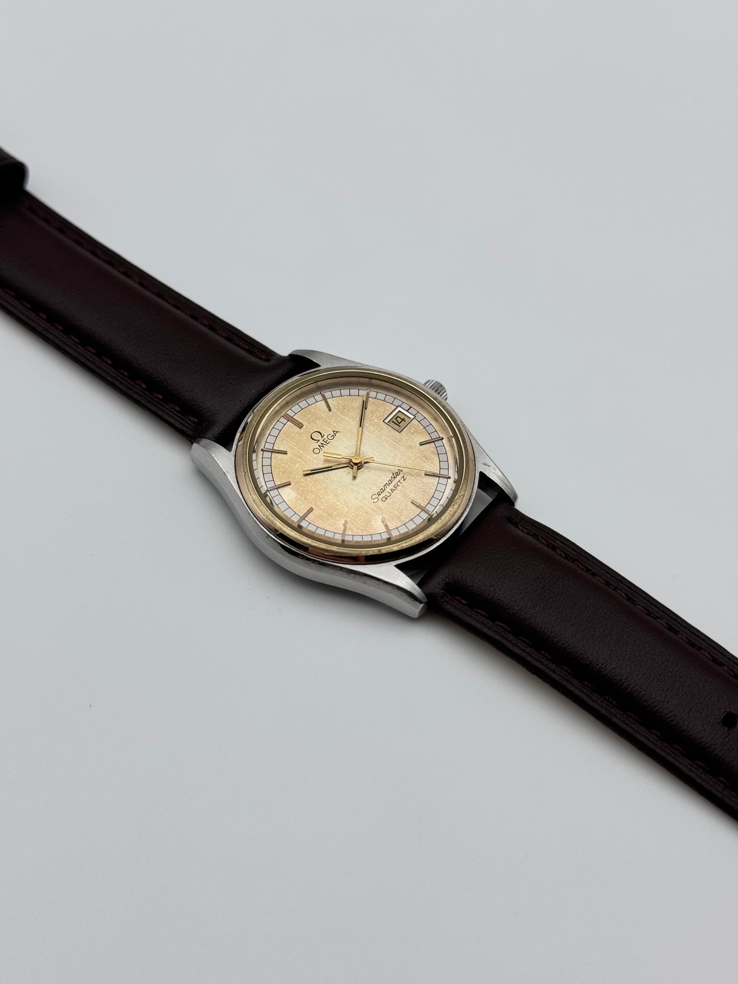 Omega Seamaster Quartz Date 196.0190
