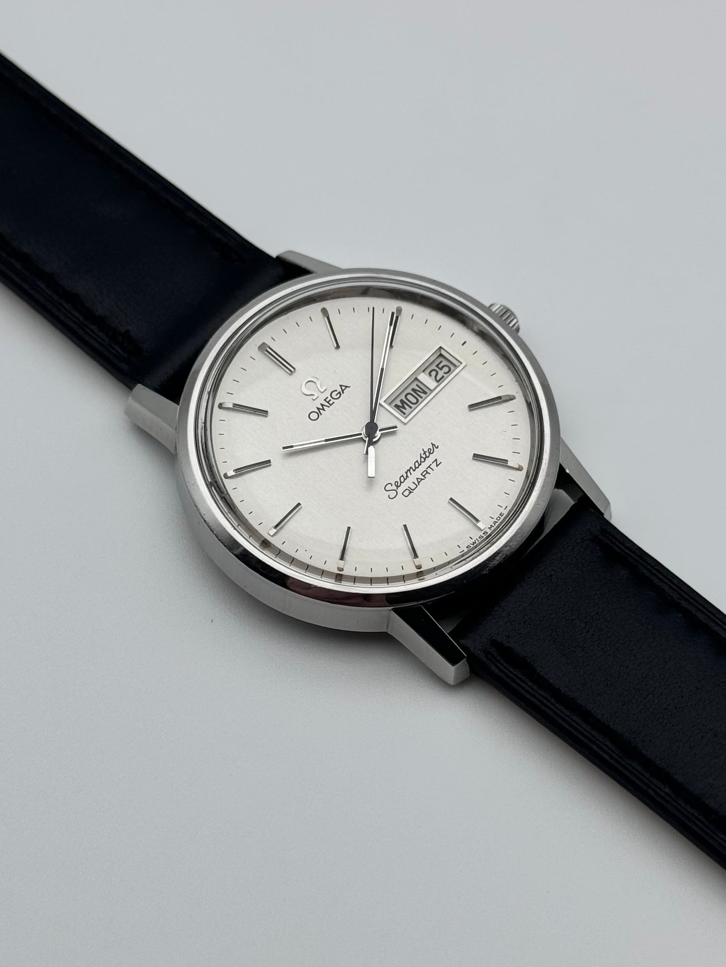 Omega Seamaster Quartz Day-Date 196.0080