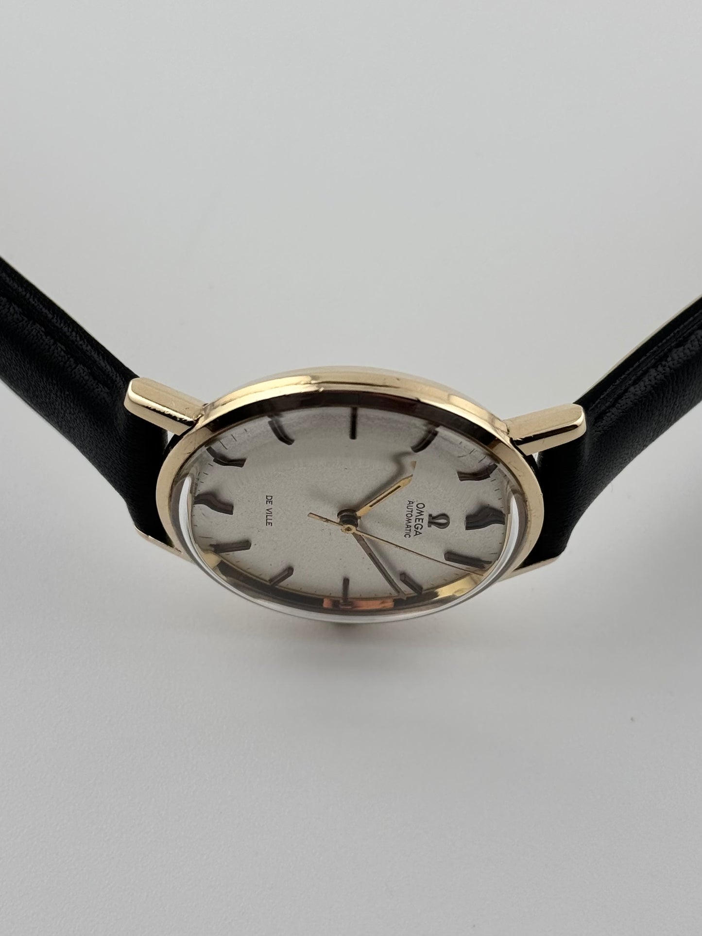 Omega De Ville Automatic Date 9ct Solid Gold - 166.5010 - Rare Frosted Dial