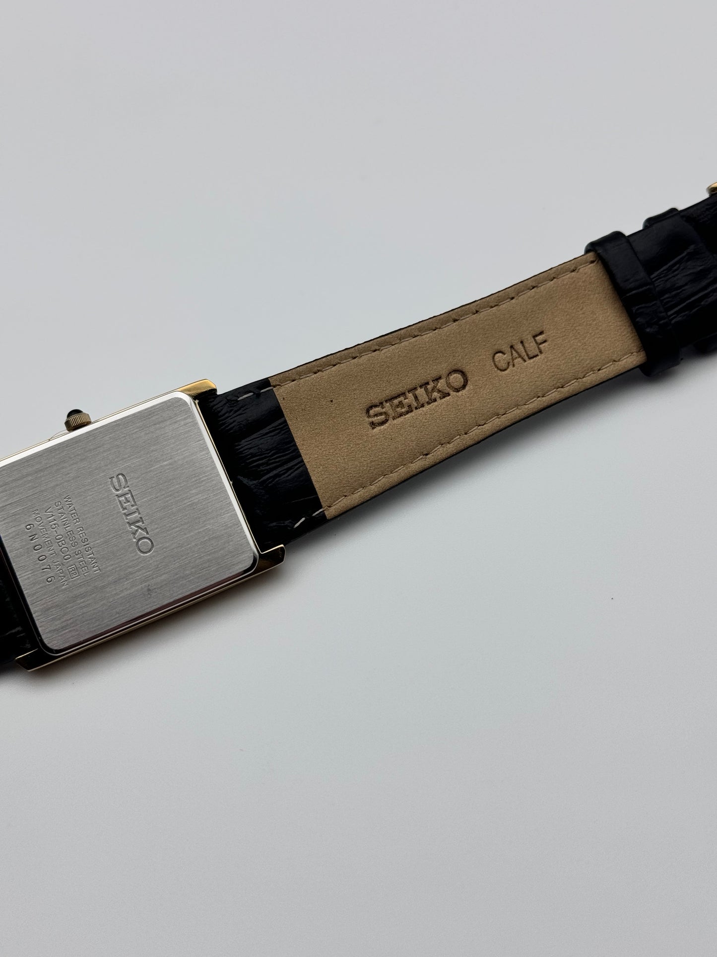 Seiko Tank Quartz V115-0BC0 - Original Strap and Buckle - Near Mint