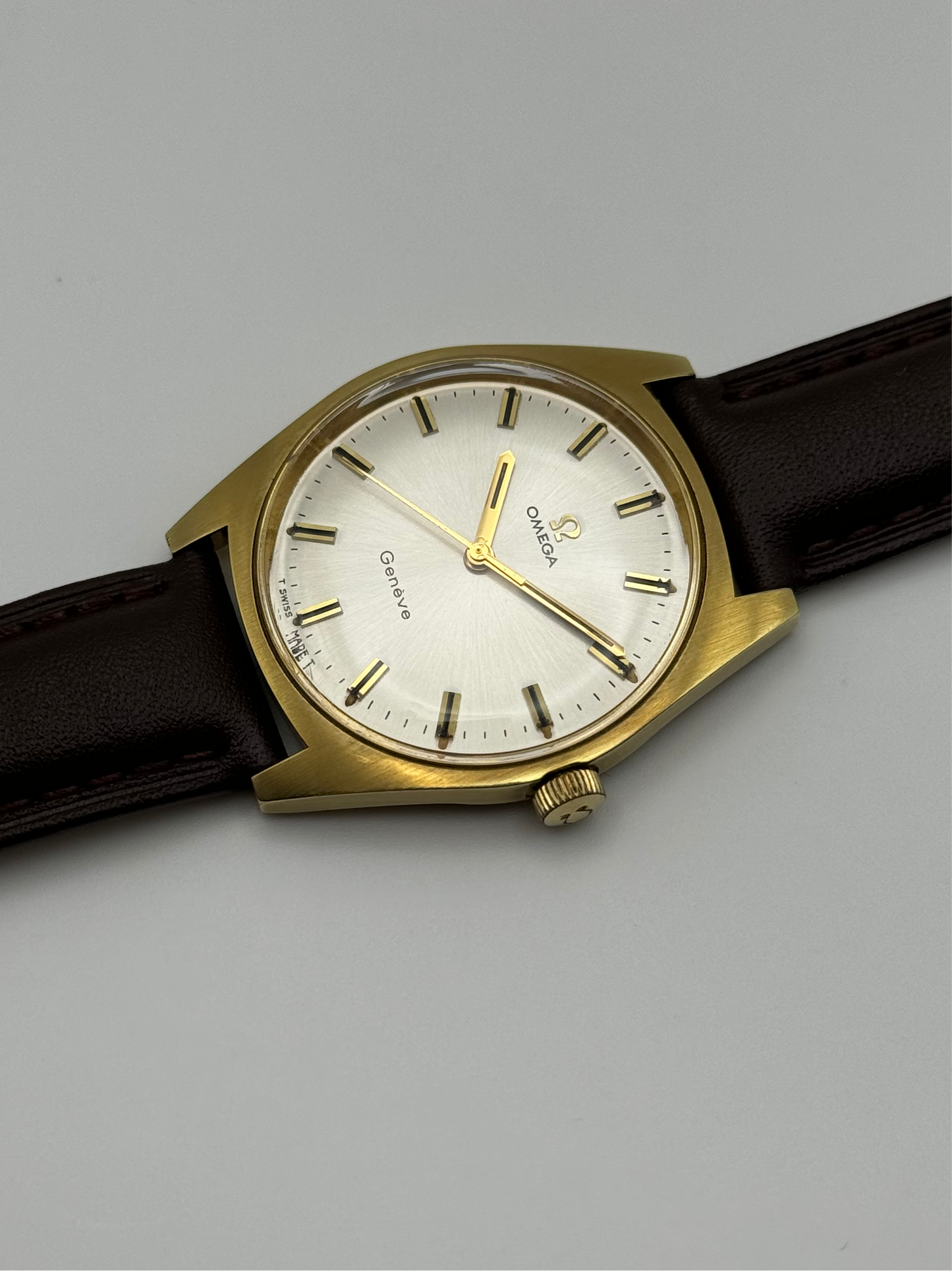 Omega Geneve Manual Wind 135.041