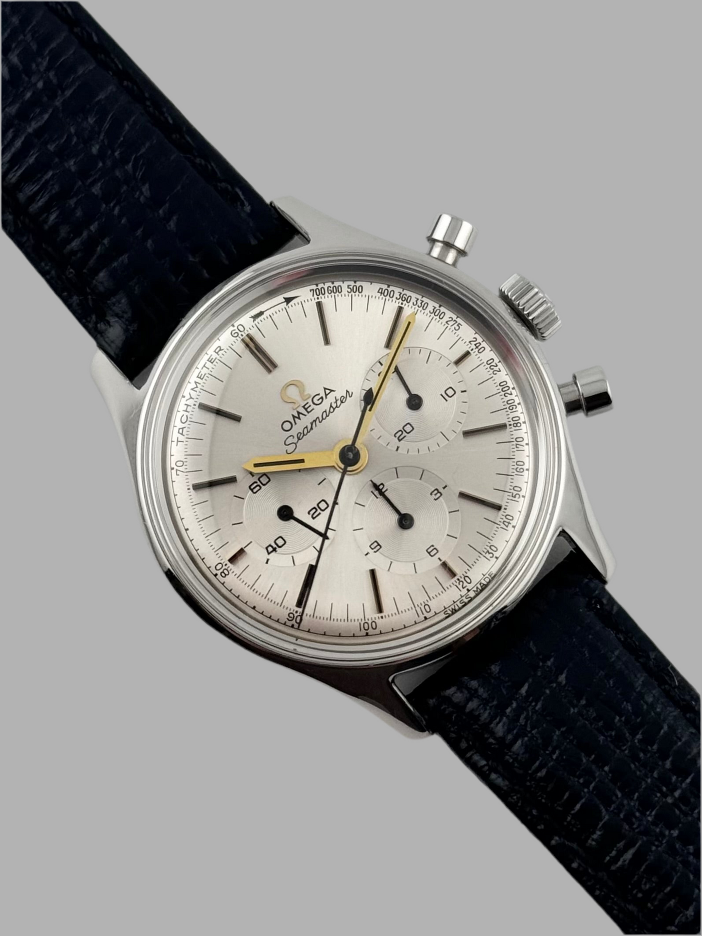 Omega Seamaster Chronograph - Extraordinarily Rare - Museum Grade - Mint Condition - Ref: 2451