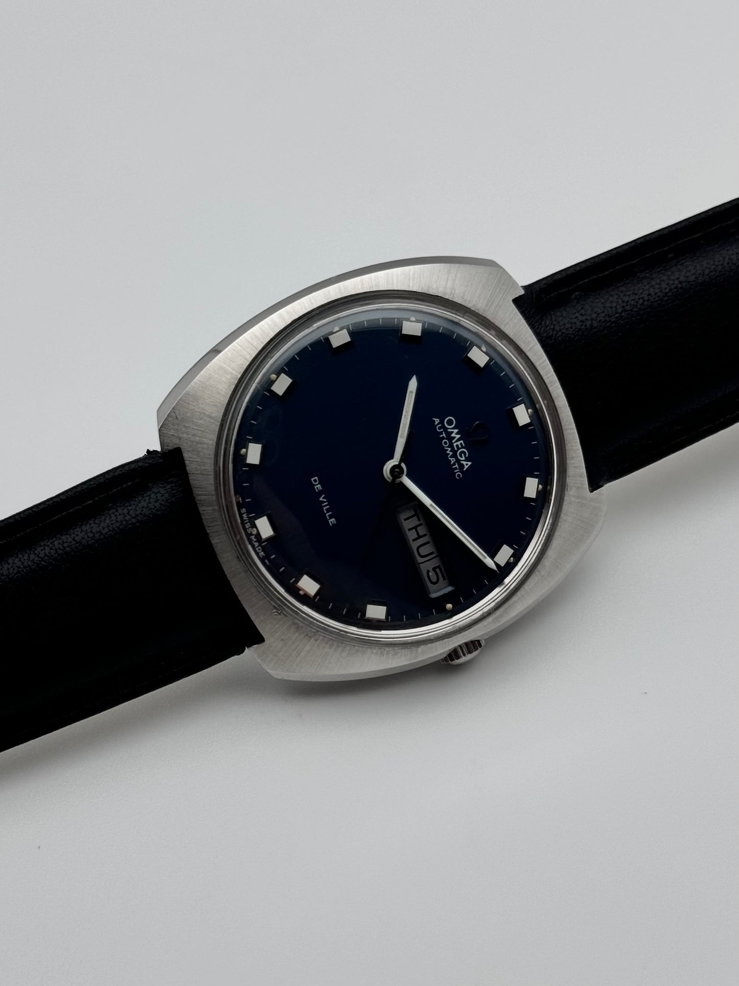 Omega DeVille Automatic Day Date - Rare Dial - 166.053