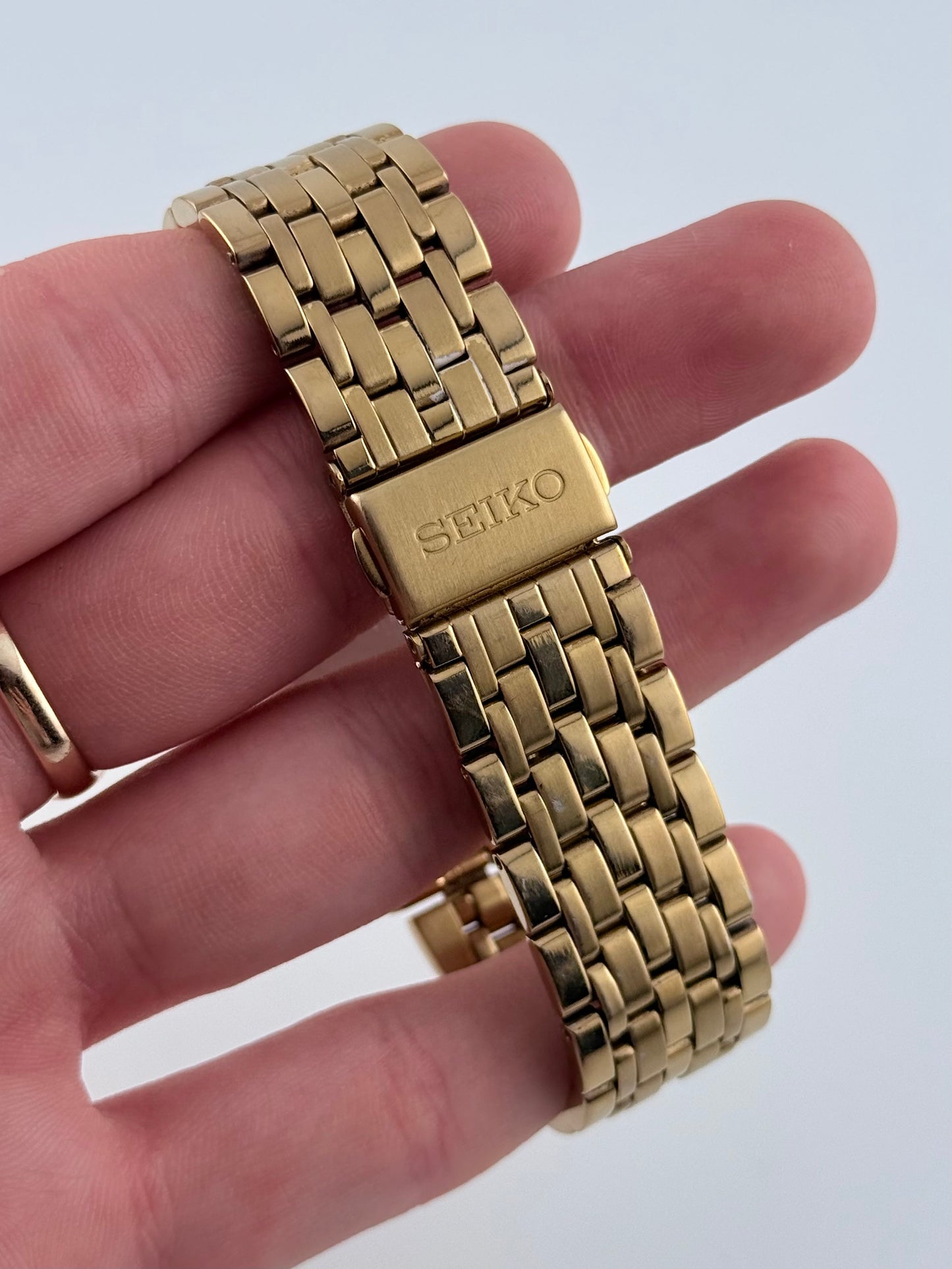 Seiko Tank Quartz 7N39-5010