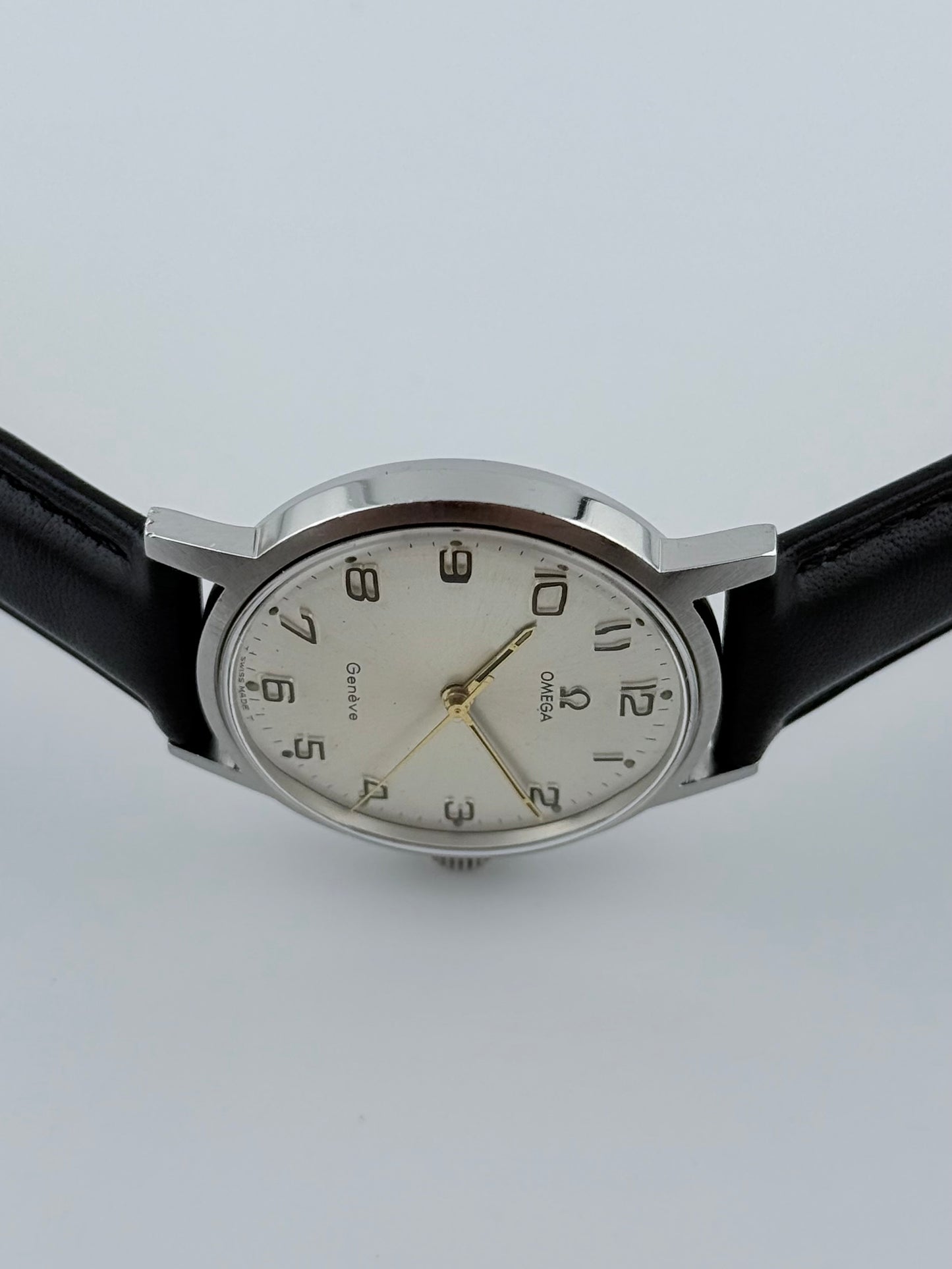 Omega Geneve Manual Wind 135.070 - Rare Arabic Dial