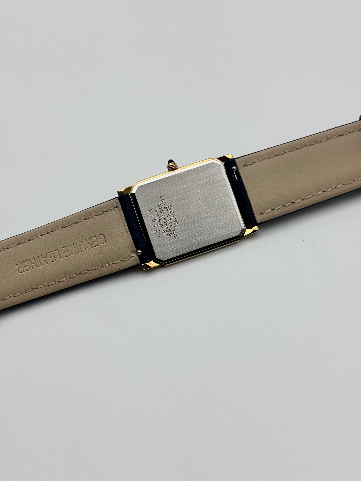 Seiko Tank Quartz 9020-5010