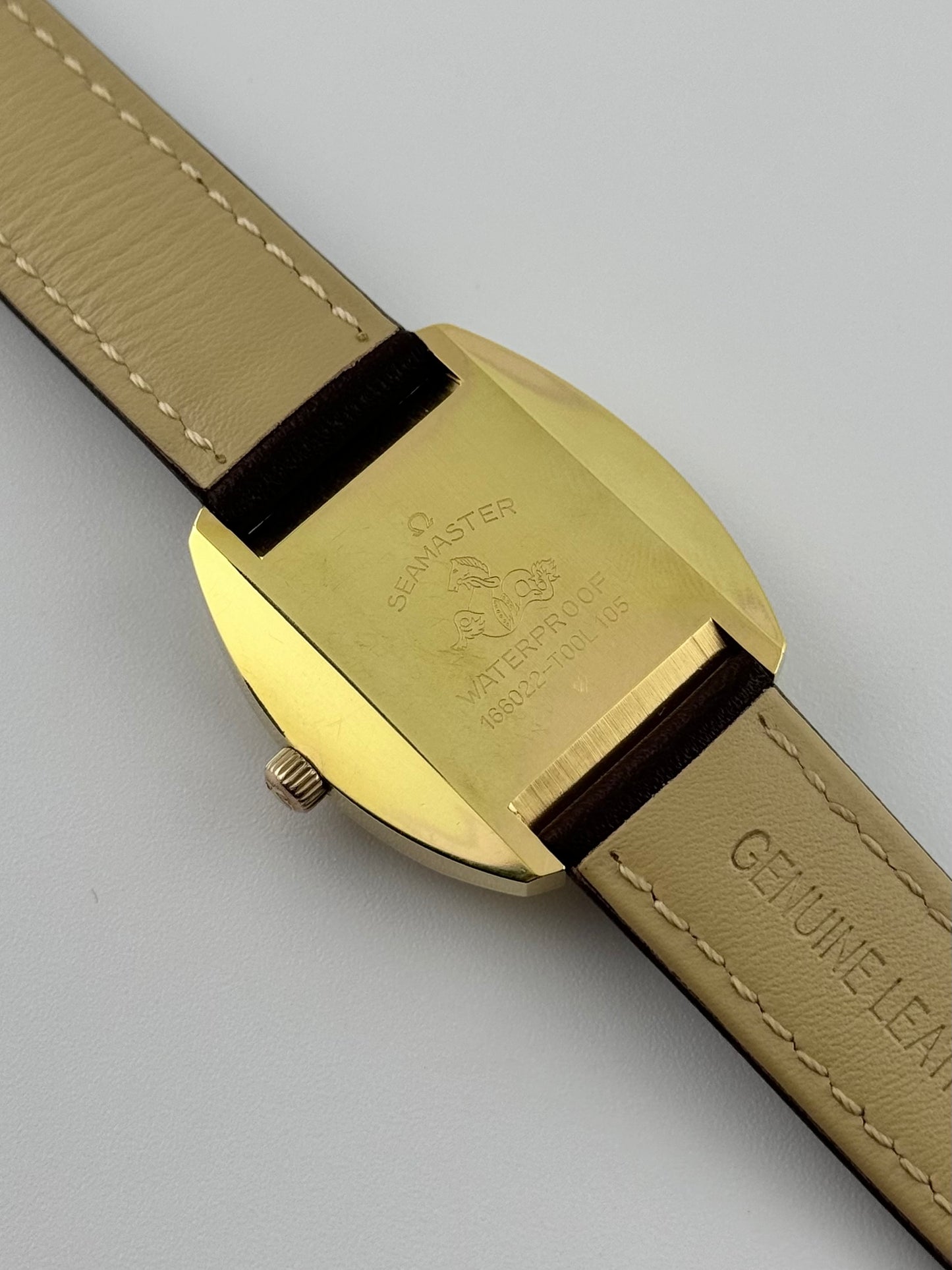 Omega Seamaster Cosmic Rare Crosshair Dial 166.022 Box and Papers
