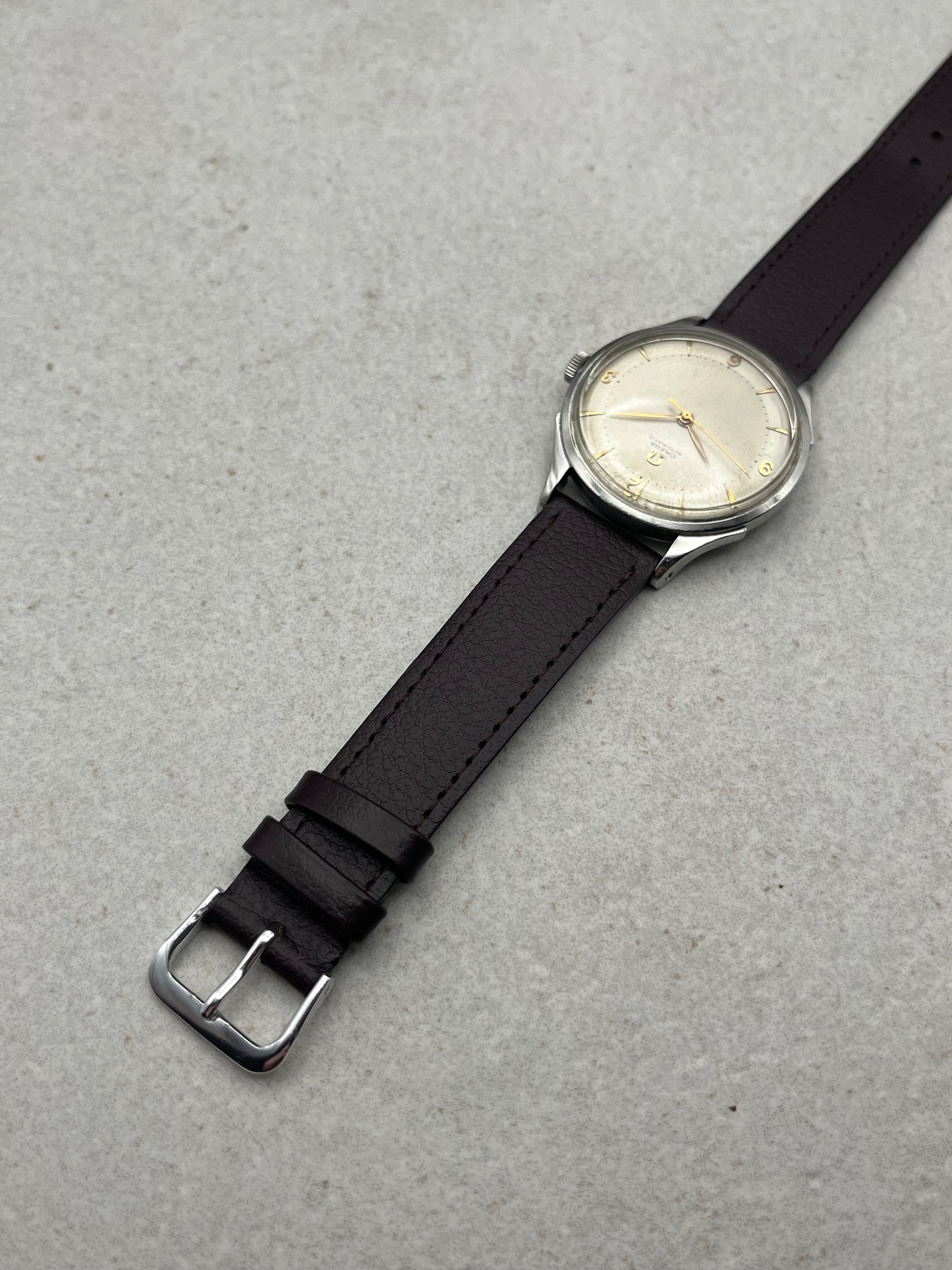 Omega Automatic Bumper 2584 1940s