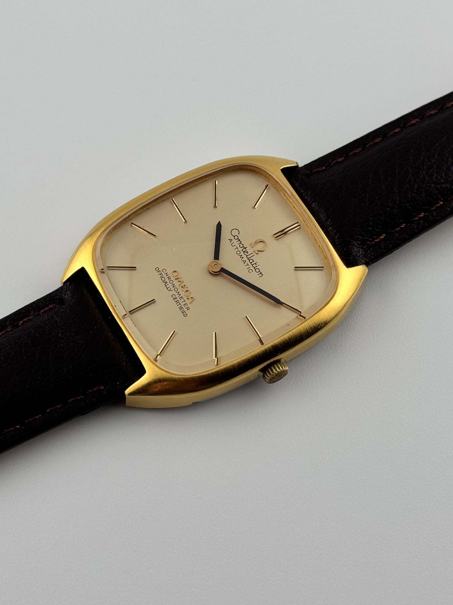 Omega Constellation Chronometer Automatic 1011 Tank