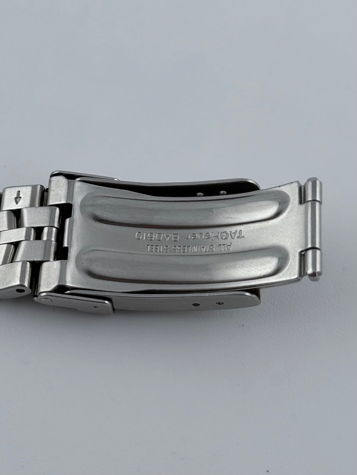 Tag Heuer Professional 200 Quartz Date - WD1214-G-20