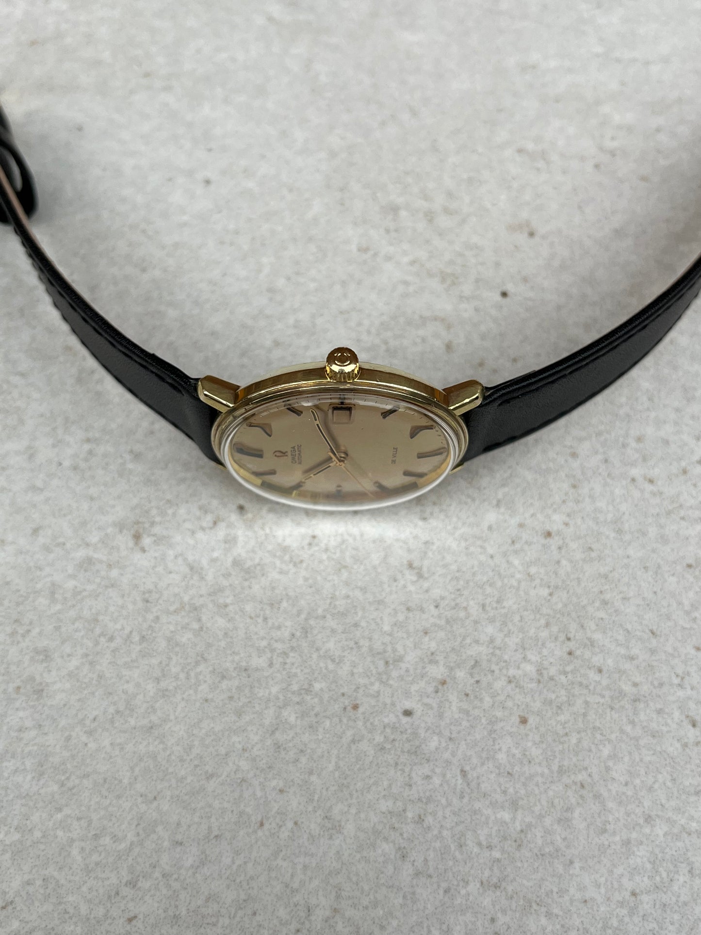 Omega De Ville Automatic Date 166.033