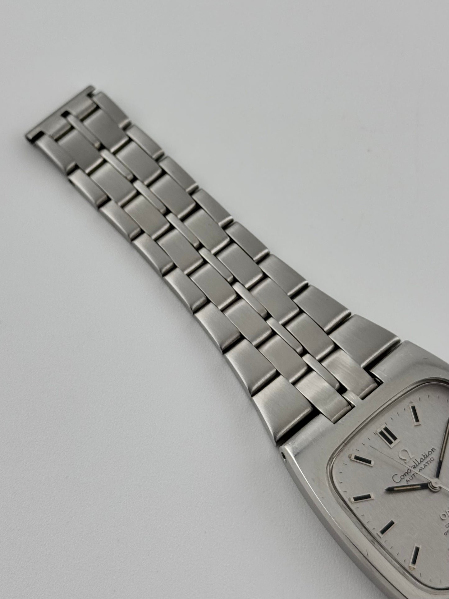 Omega Constellation Chronometer Automatic Date  - Original Bracelet - 168.047