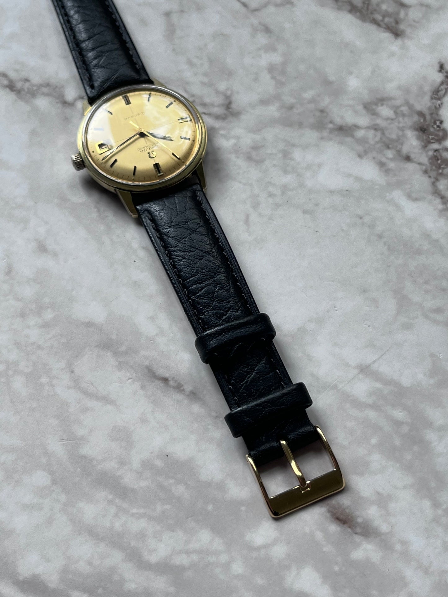 Omega Geneve Automatic Cross Hair Date 166.037