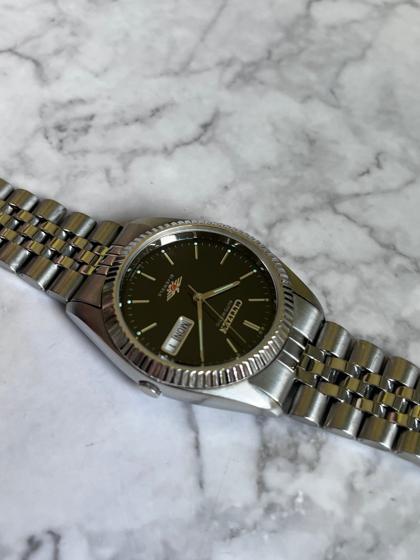 Citizen Eagle 7 Automatic Day-Date