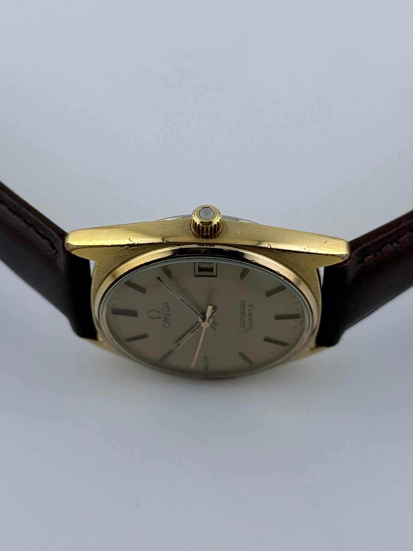Omega Seamaster Quartz Date 196.0186 - Honeycomb Dial