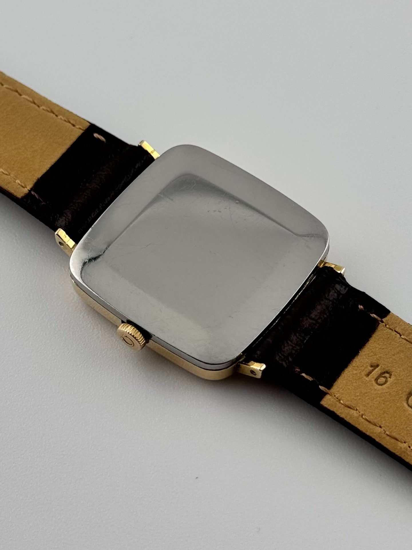 Omega Geneve Tank Manual Wind 511.415