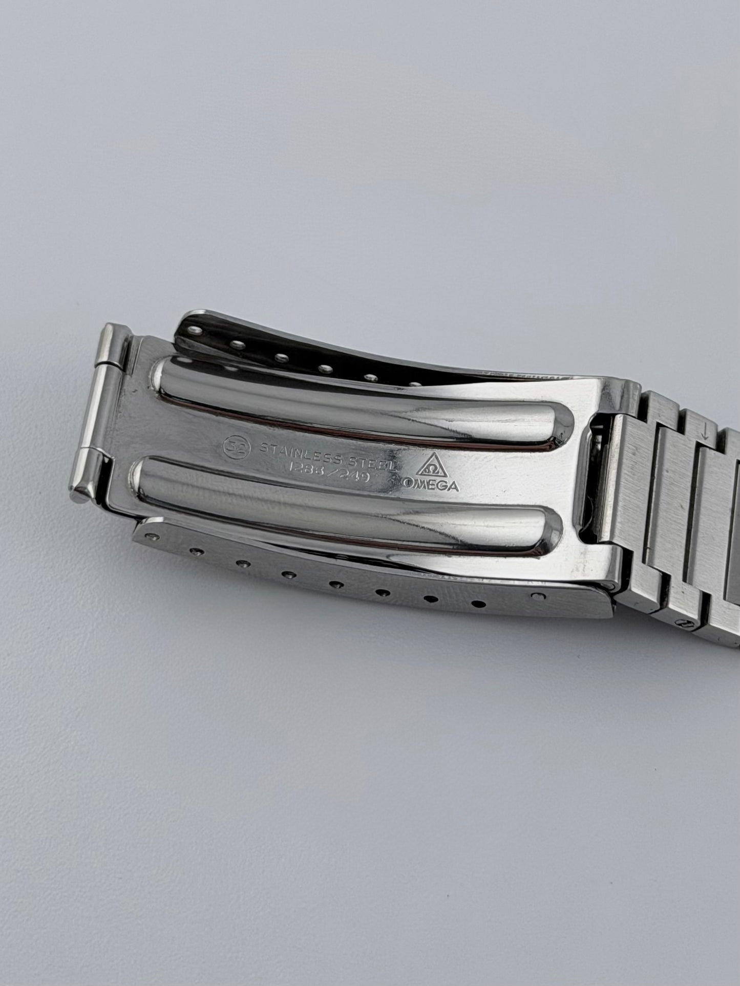 Omega Seamaster Automatic Day-Date - 166.0215