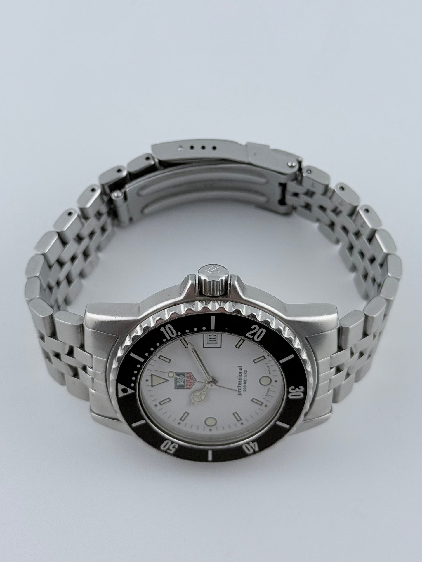 Tag Heuer Professional 200 Quartz Date - WD1213-G-20