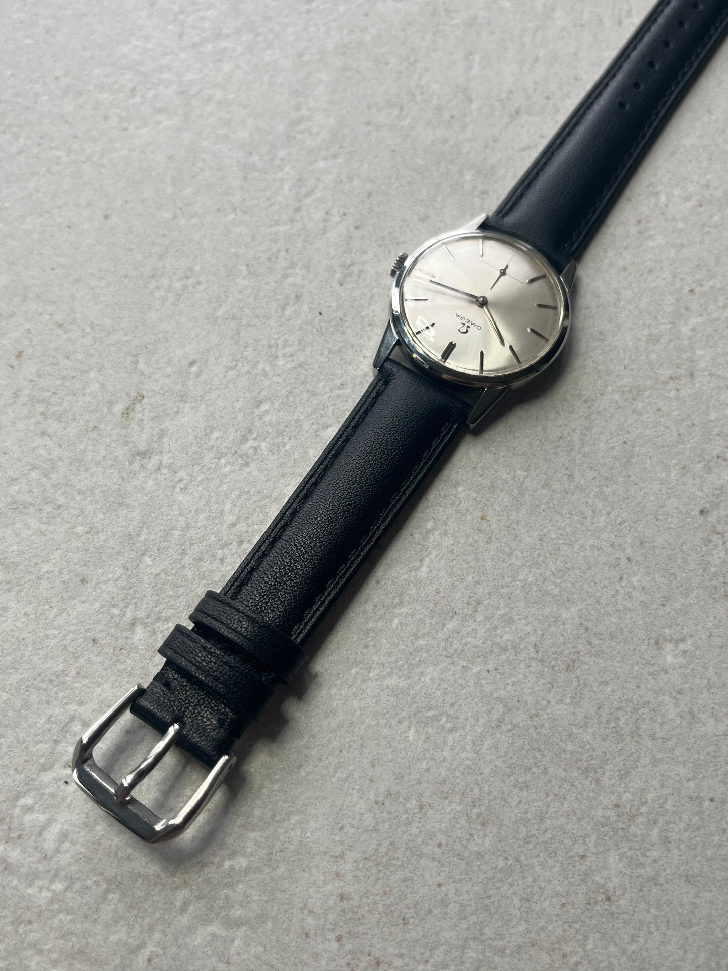 Omega Manual Wind Small Seconds 121.001