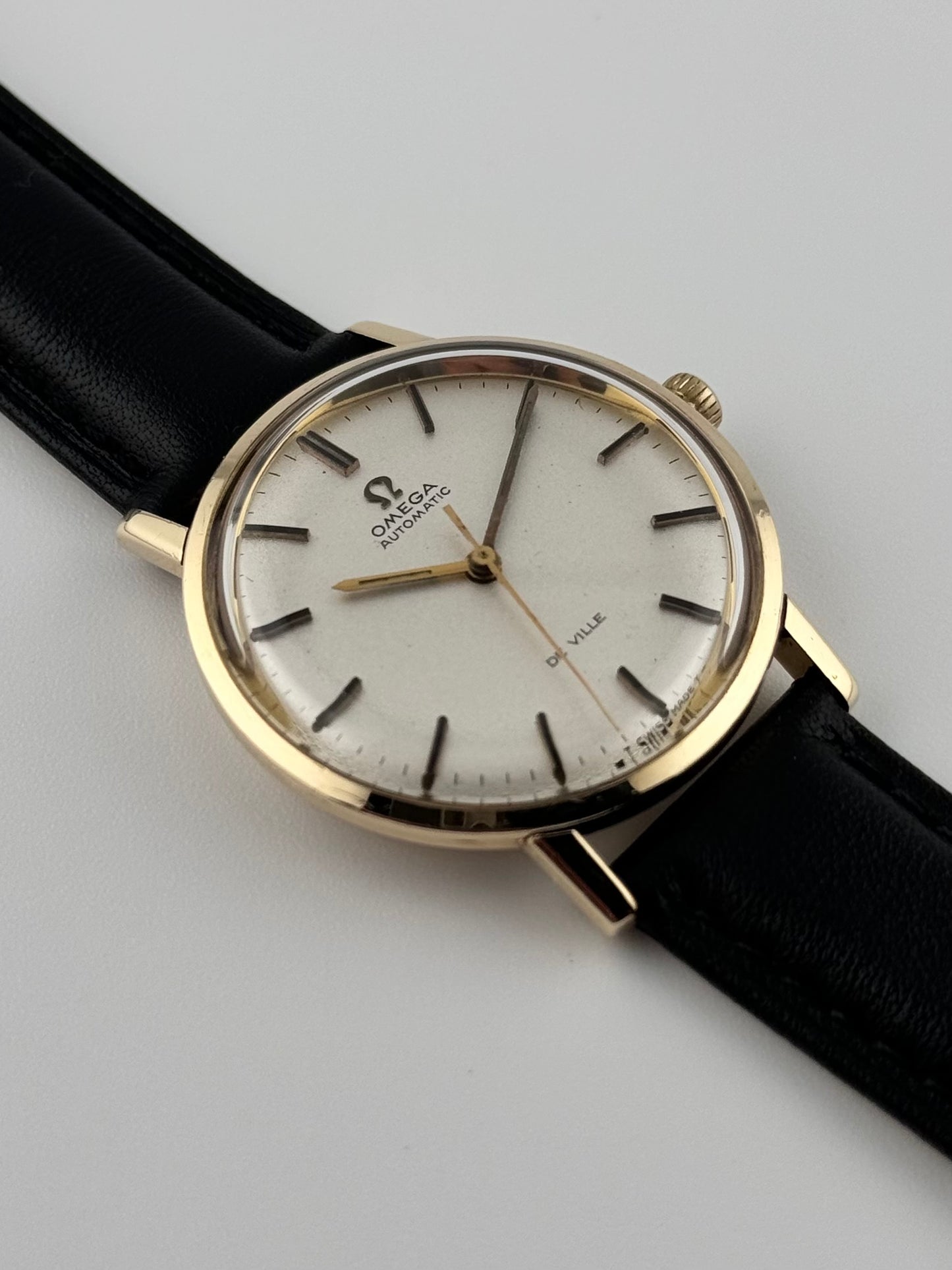 Omega De Ville Automatic Date 9ct Solid Gold - 166.5010 - Rare Frosted Dial