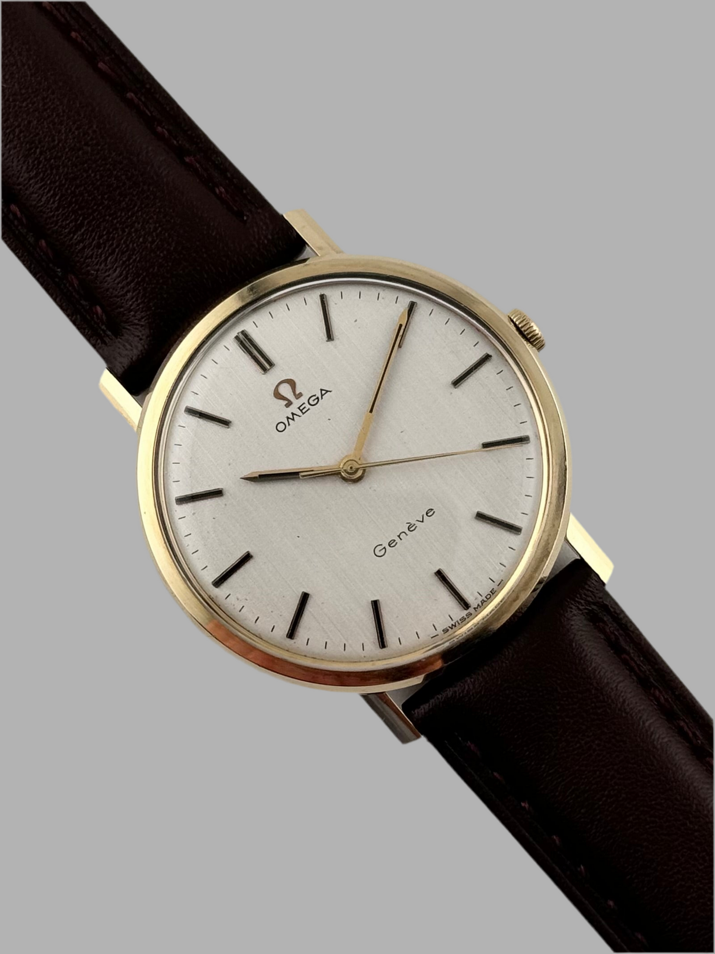 Omega Geneve Manual Wind 9ct Gold - 131.5412
