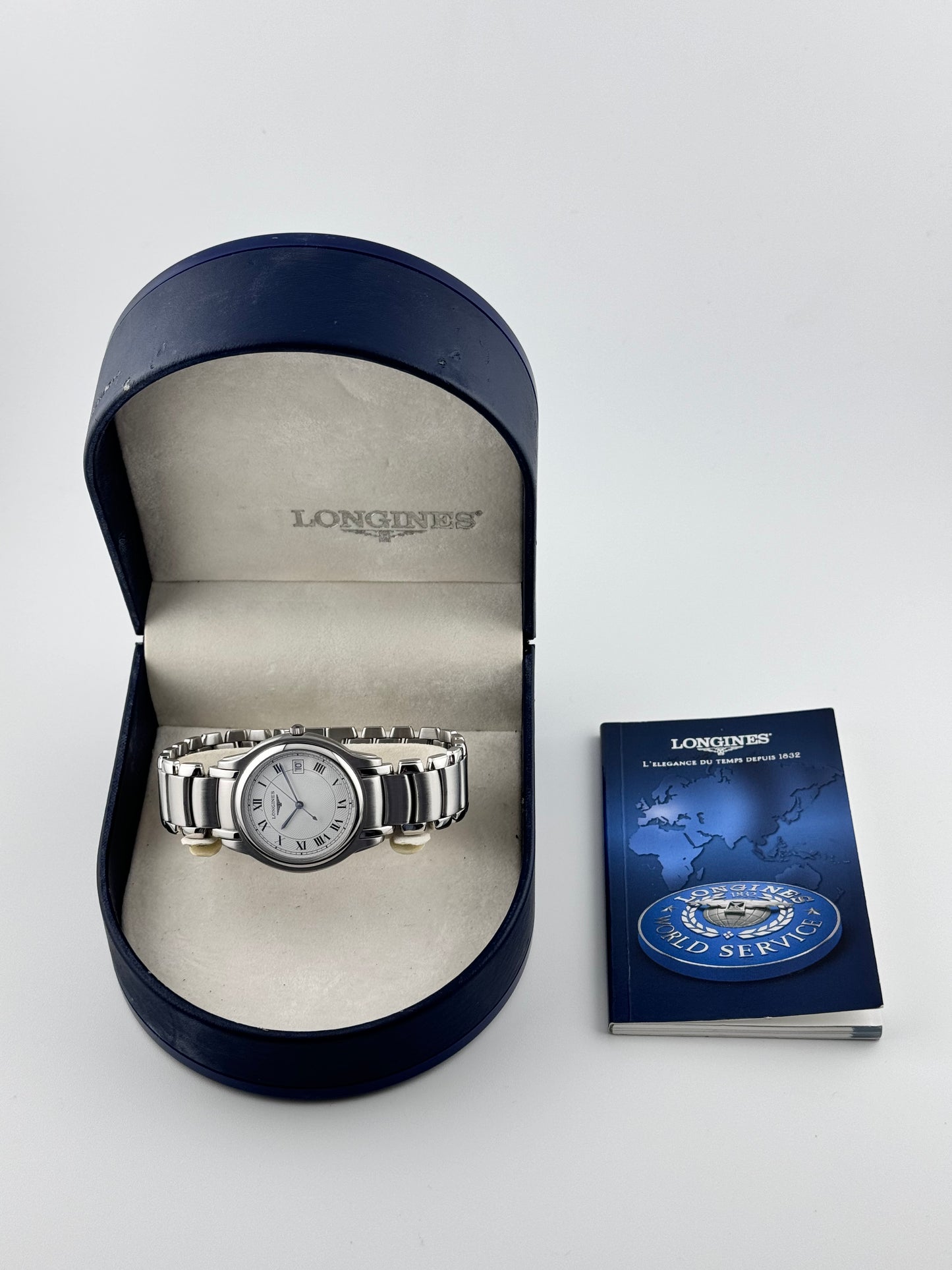 Longines Quartz Date L5.659.4 - Original Box and Booklet