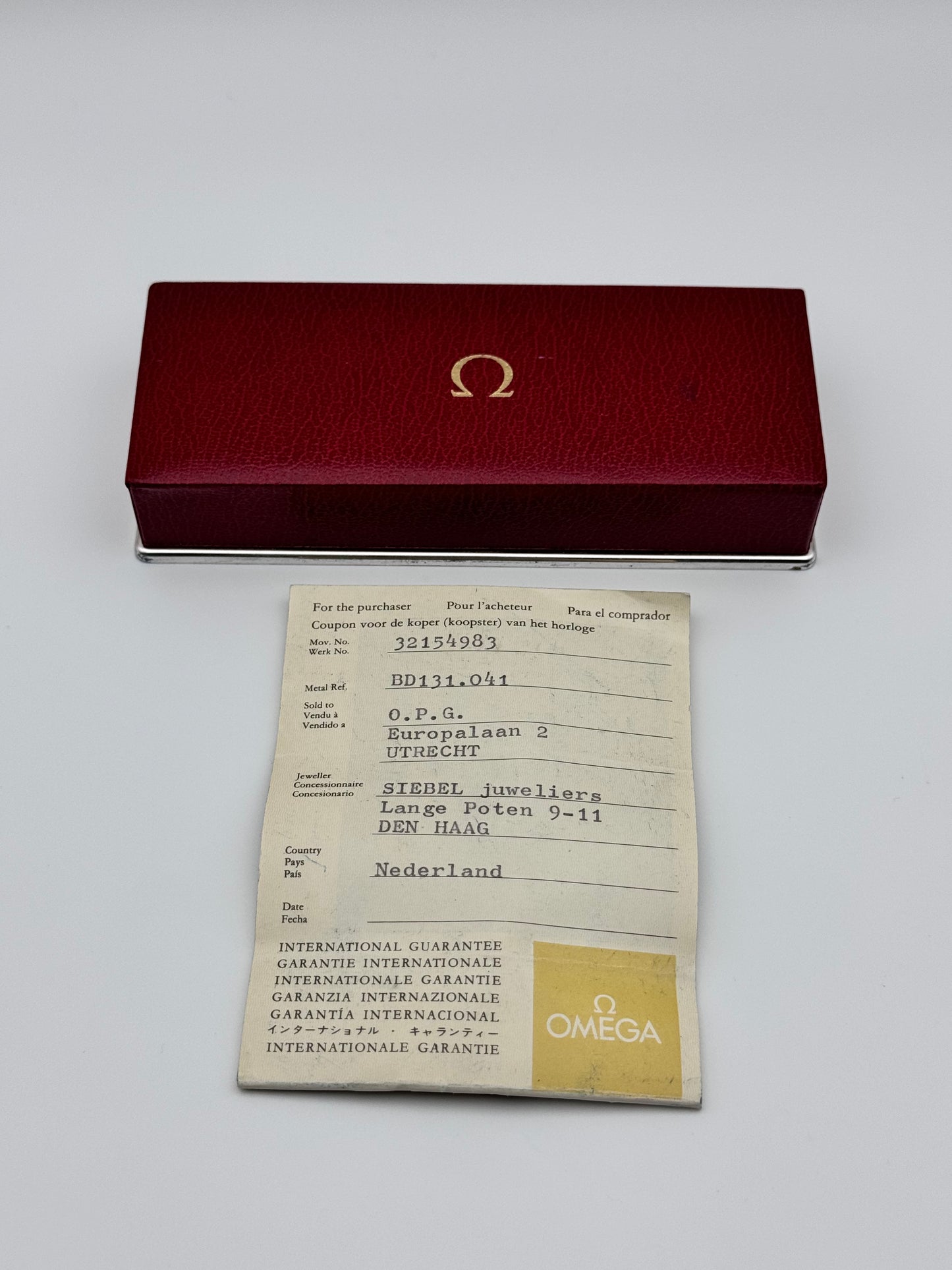 Omega Automatic 14ct Solid Gold - 131.041 - Box and Papers