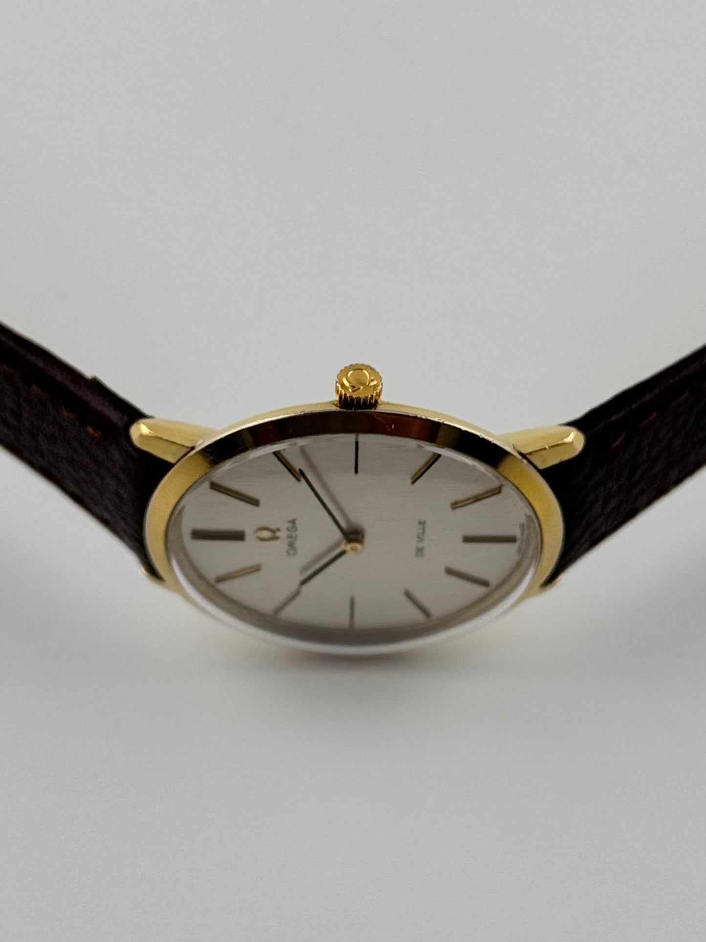 Omega De Ville Manual Wind - 111.077