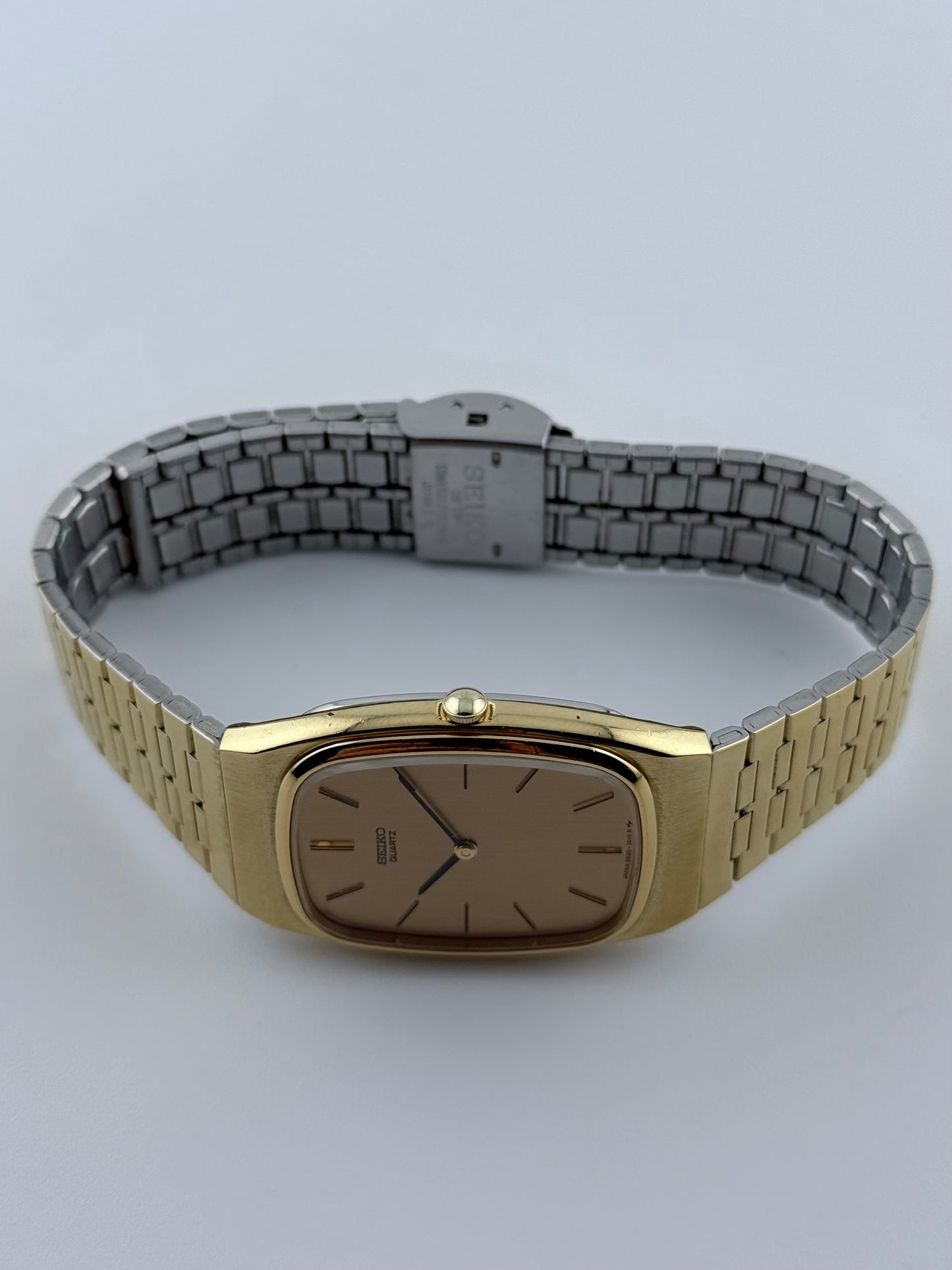 Seiko Tank Quartz 2620-5560