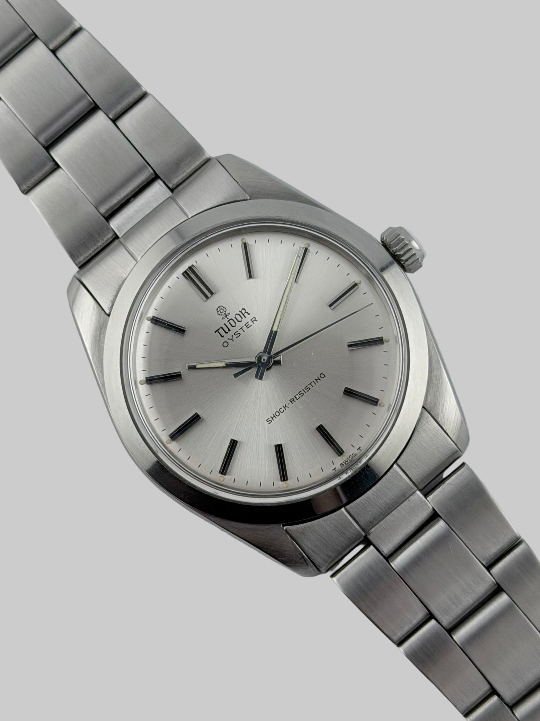 Tudor Oyster Manual Wind 7994/0 – The Wrist Watcher