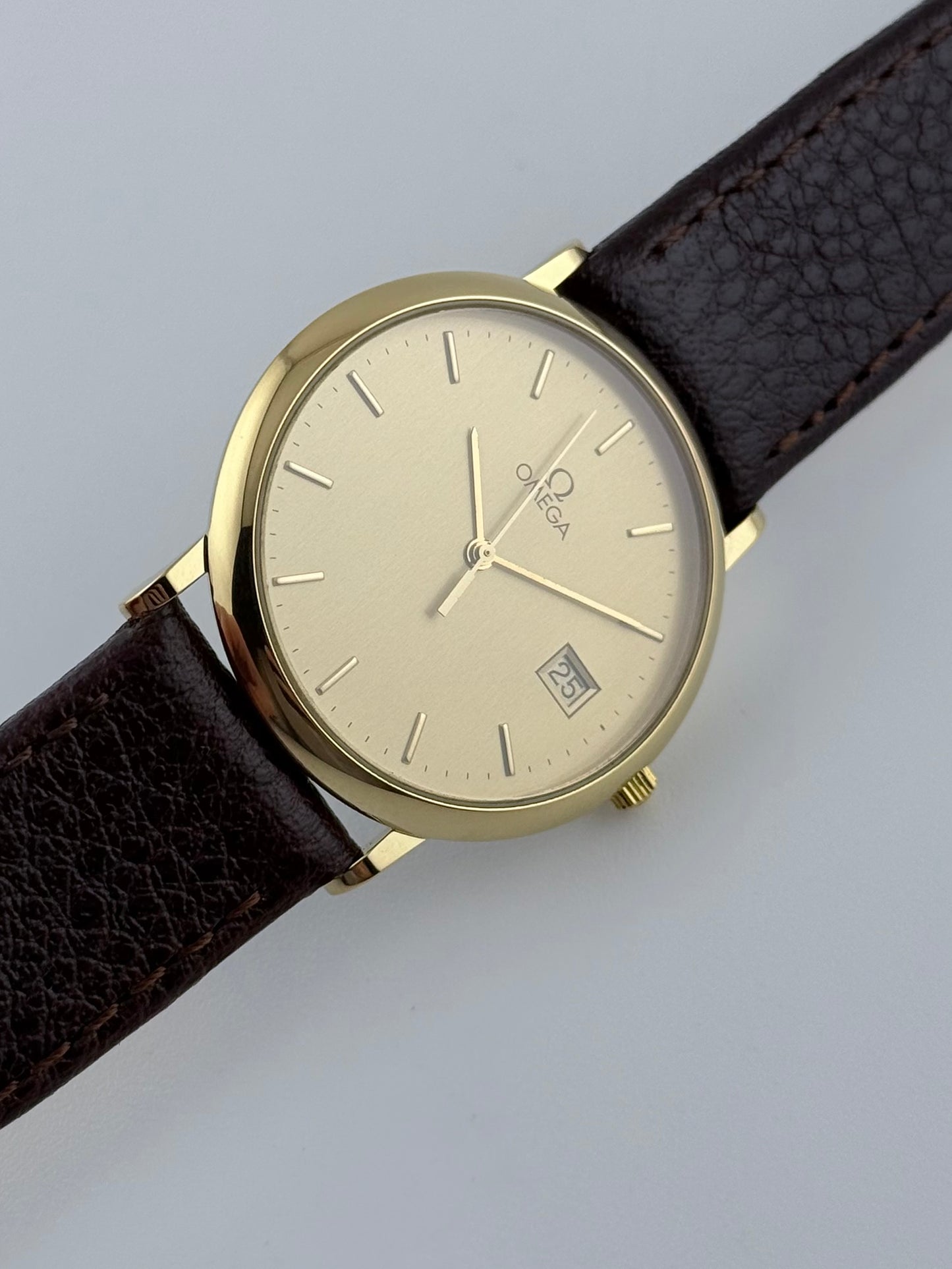 Omega De Ville Quartz Date - 196.0312.1