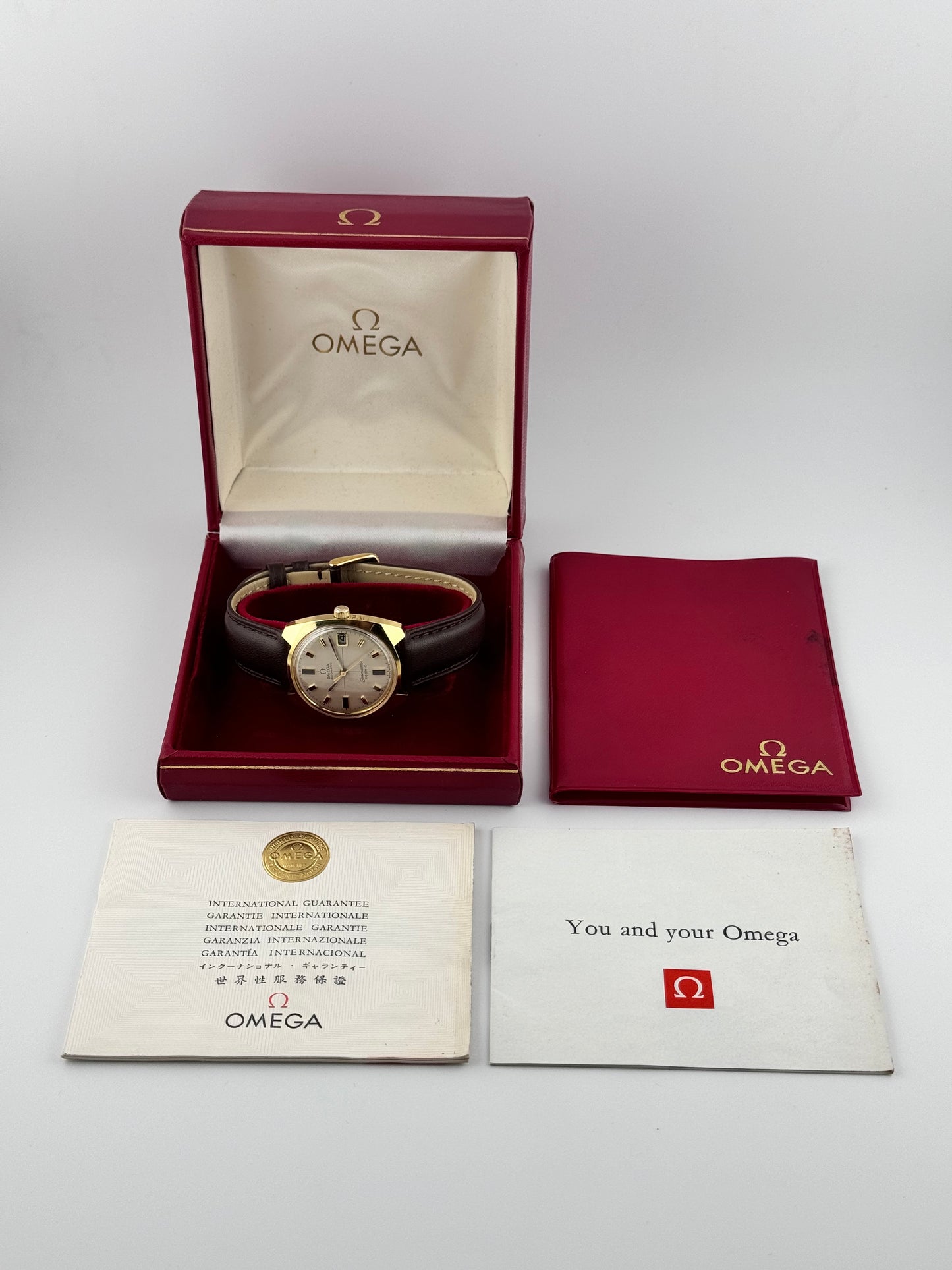 Omega Seamaster Cosmic Rare Crosshair Dial 166.022 Box and Papers