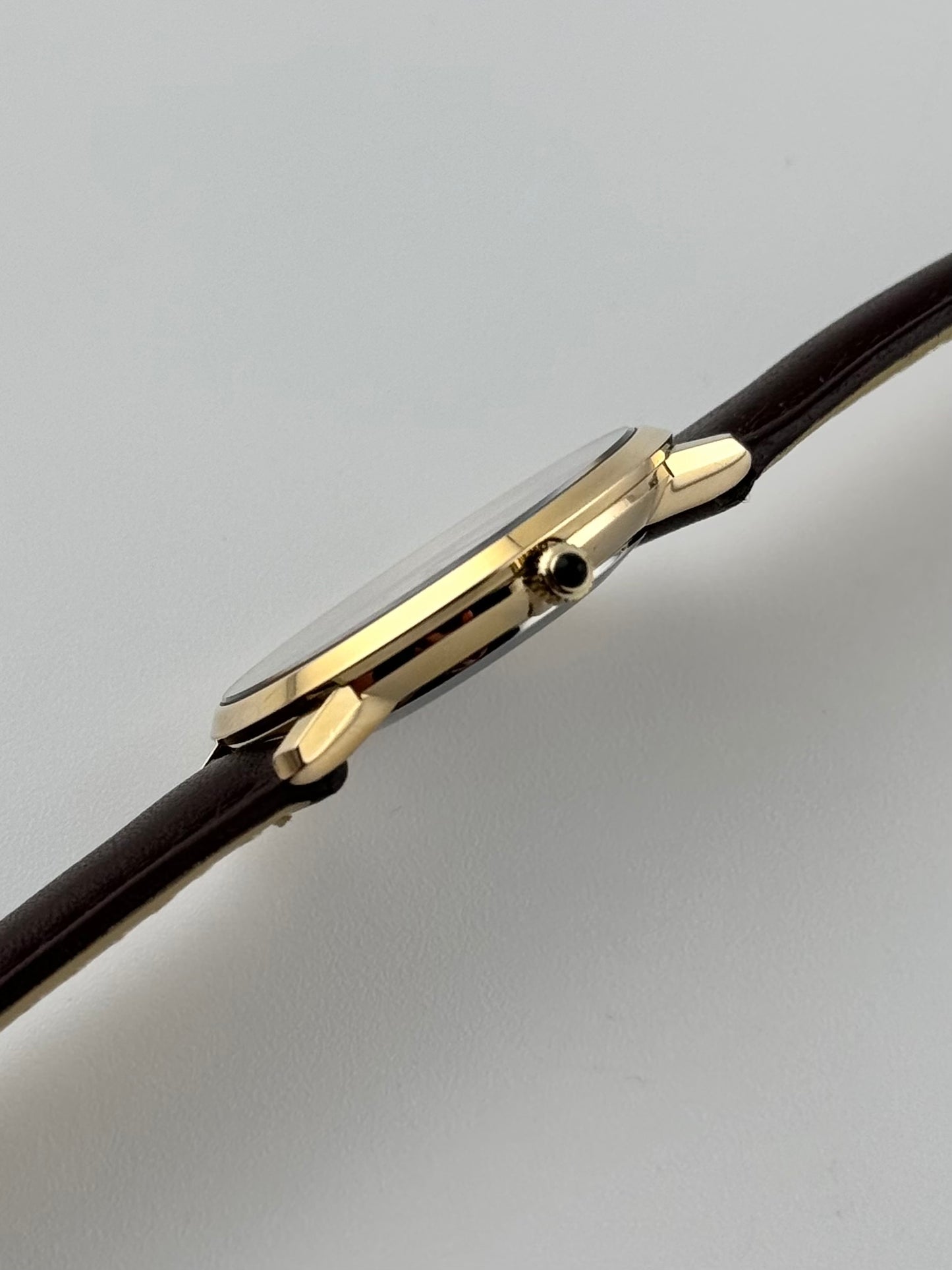 Omega DeVille Manual Wind - 111.0107
