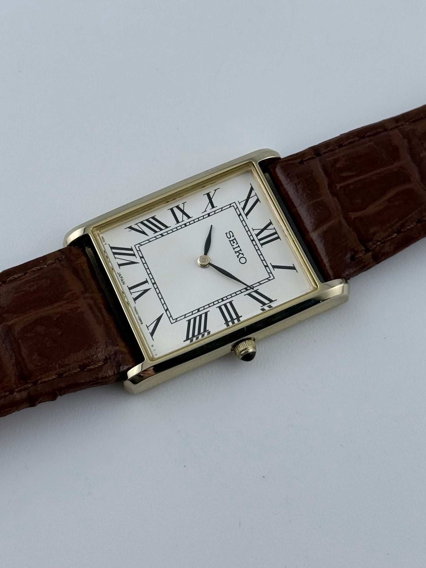 Seiko Tank 7N00-0AZ0 - Sunburst Dial