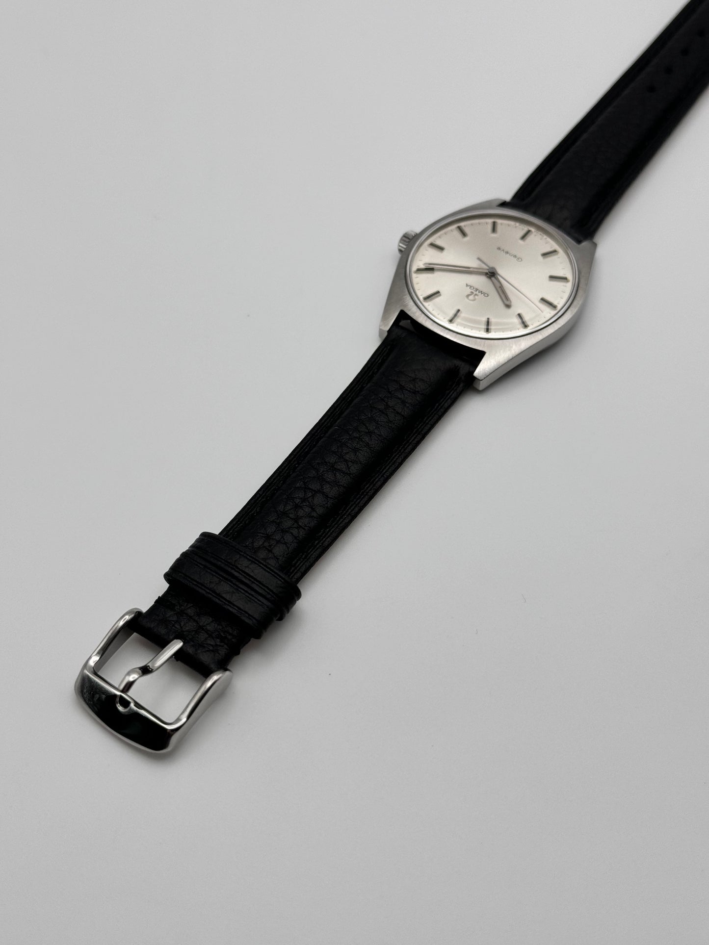 Omega Geneve Date Manual Wind 135.041