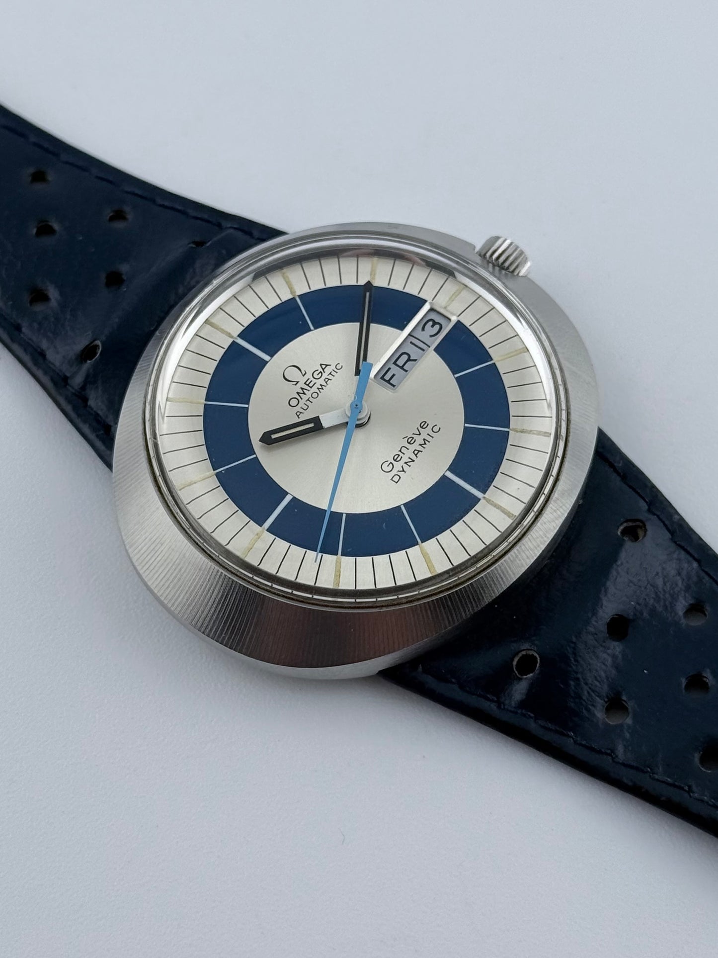 Omega Geneve Dynamic Automatic 166.039 - Near New Old Stock