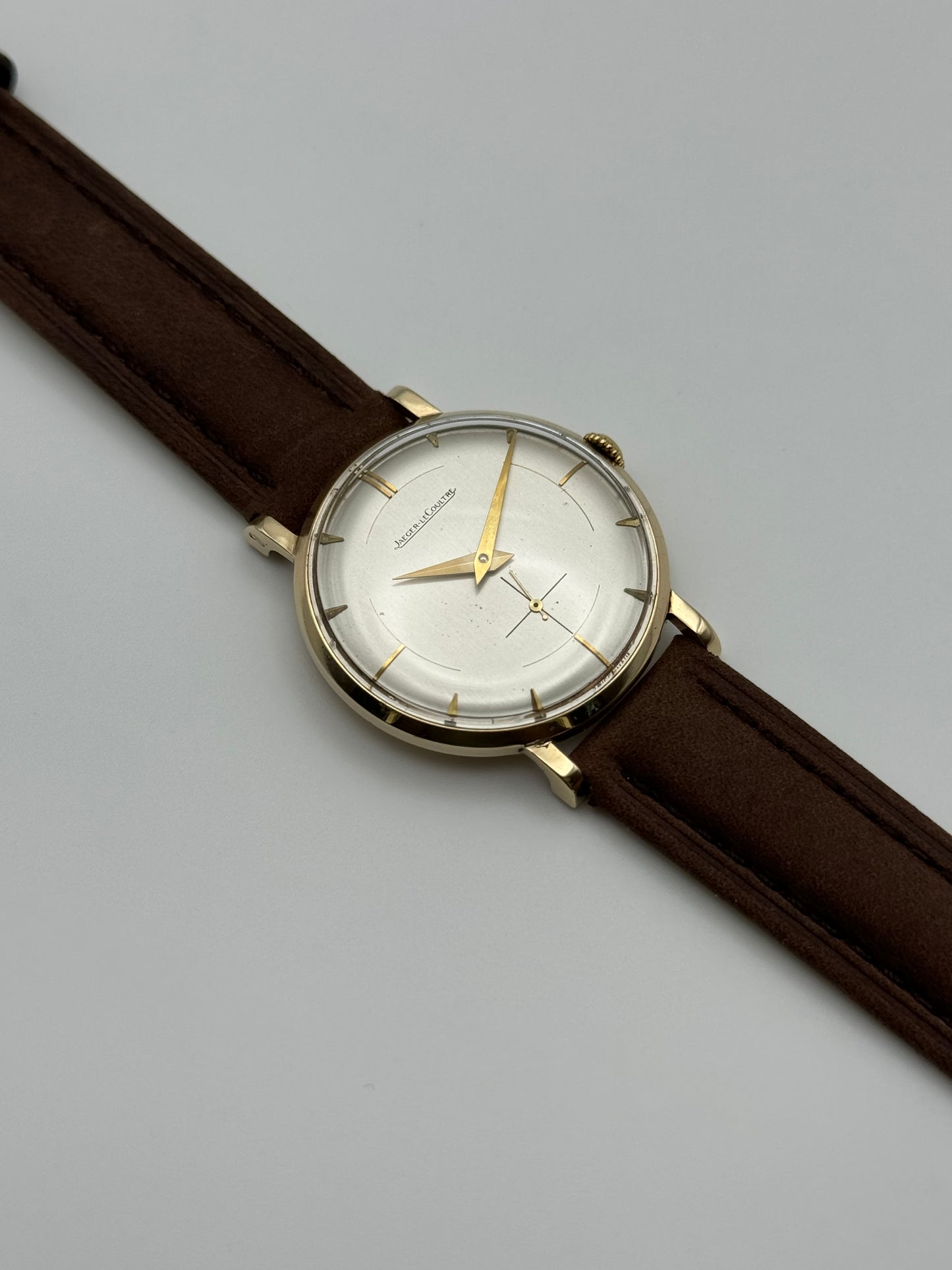 Jaeger LeCoultre manual Wind Sub Seconds 9ct Solid Gold - JLC Calibre P800