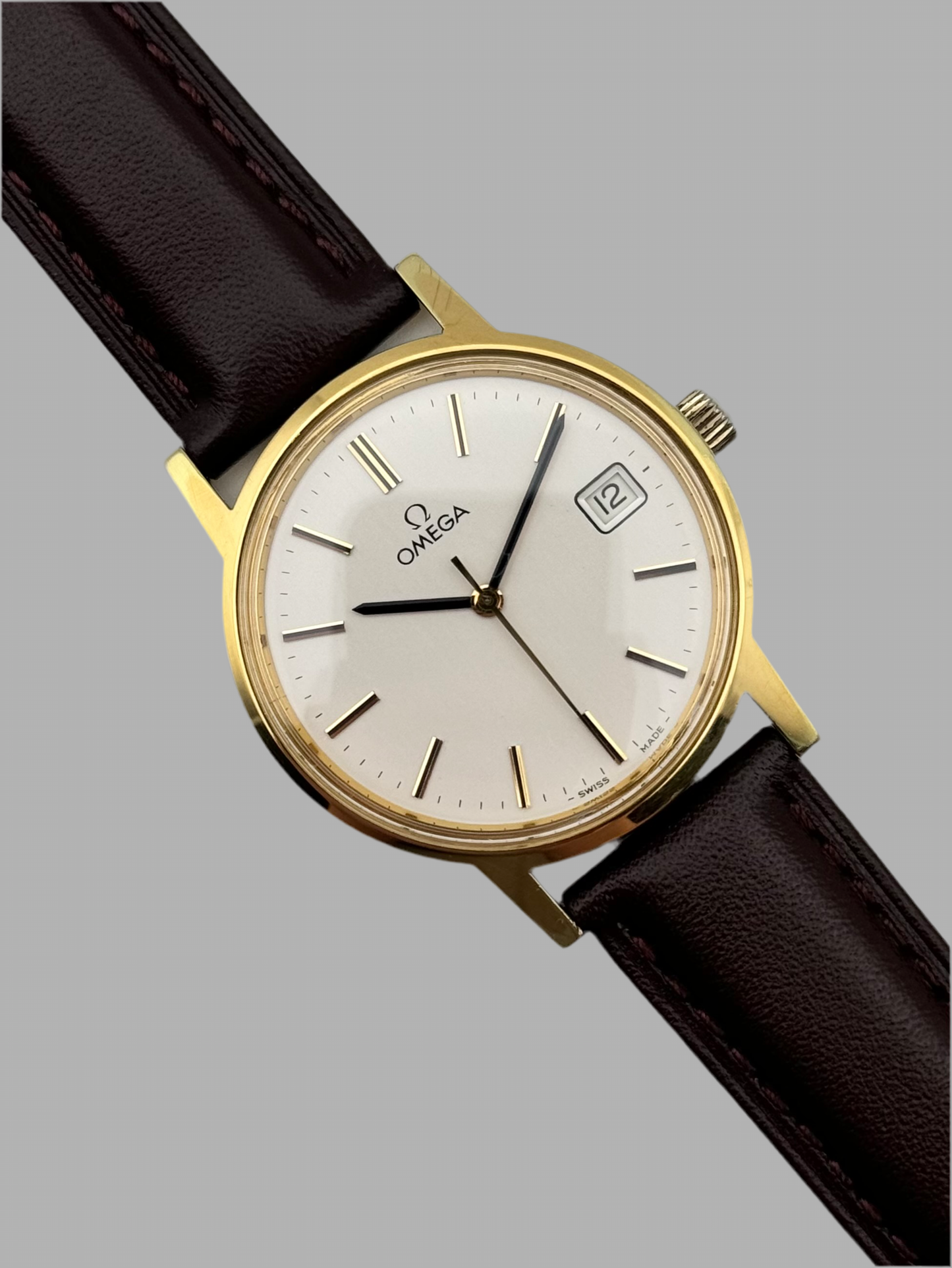 Omega Geneve Date Manual Wind 136.0104