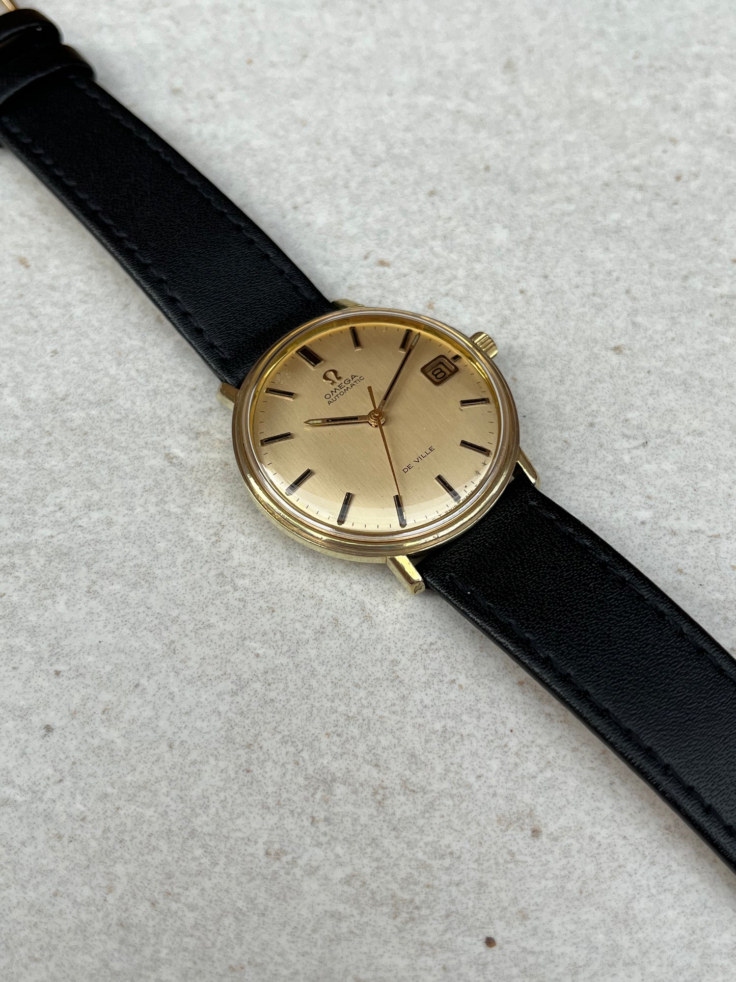 Omega De Ville Automatic Date 166.033