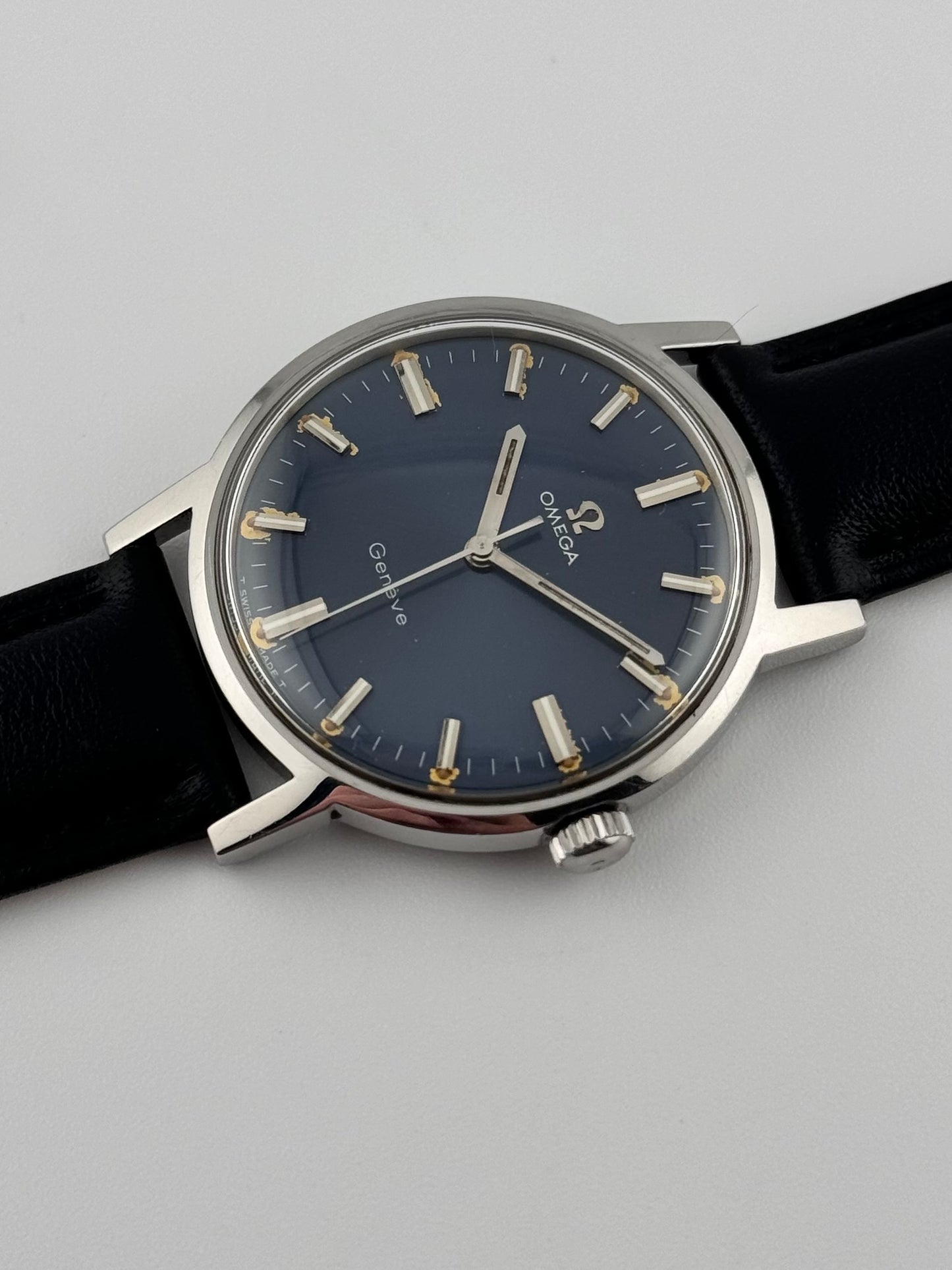 Omega Geneve Manual Wind - 135.070