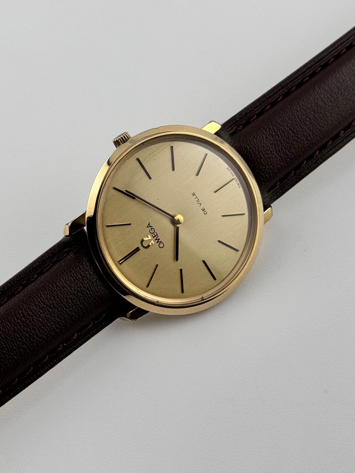 Omega De Ville Manual Wind - 111.077