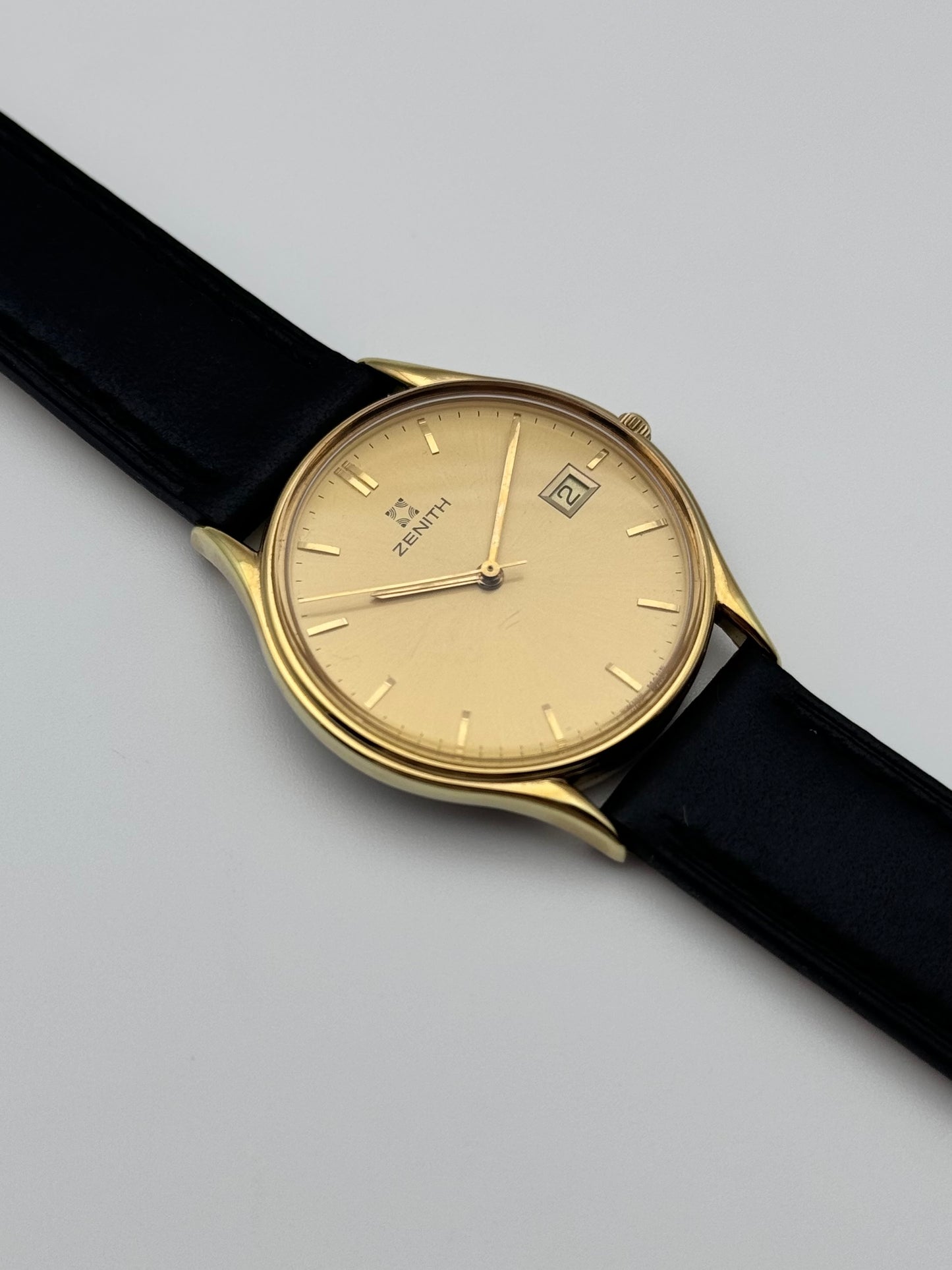 Zenith Quartz Date Calibre 11.6