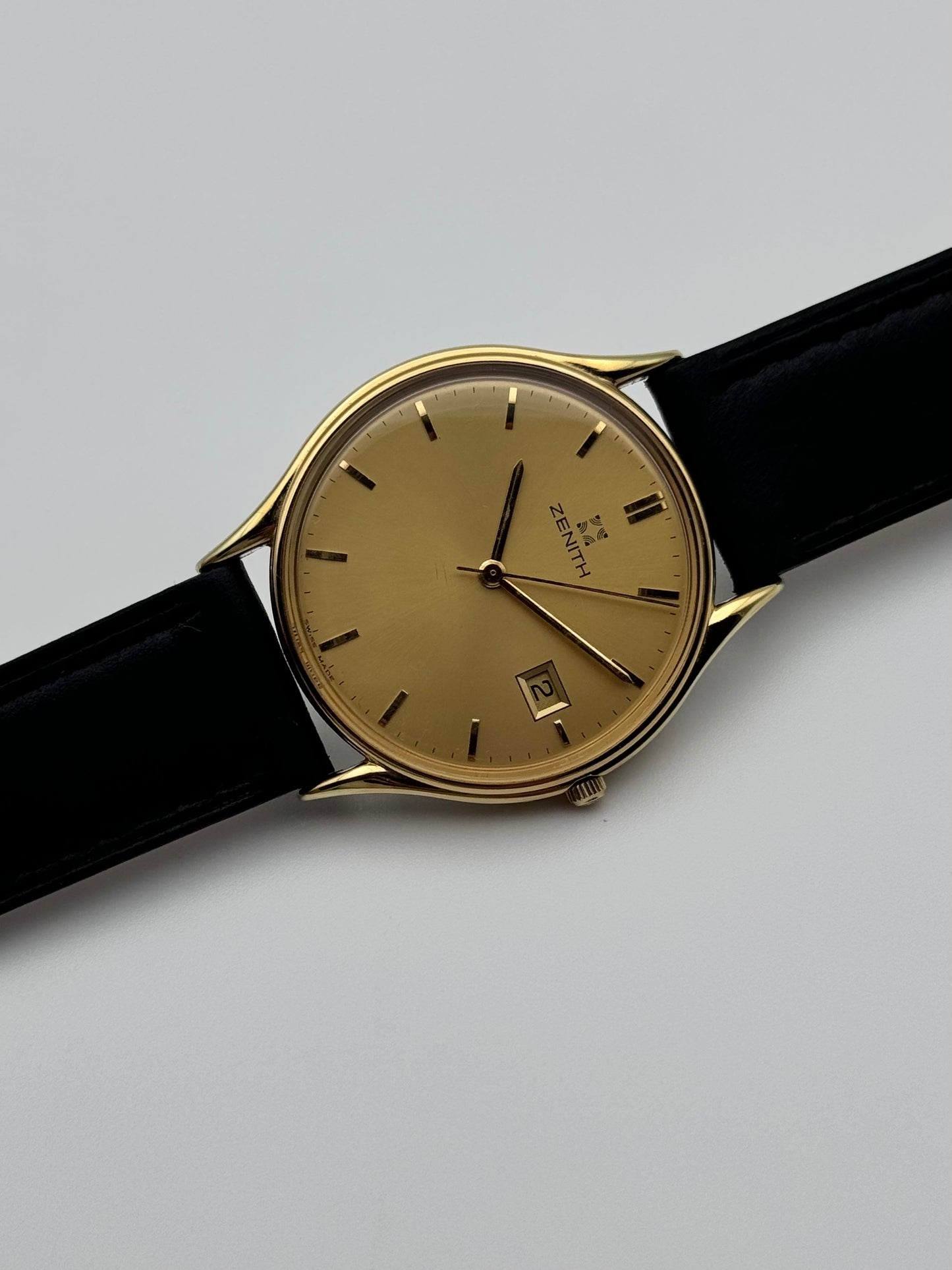 Zenith Quartz Date Calibre 11.6