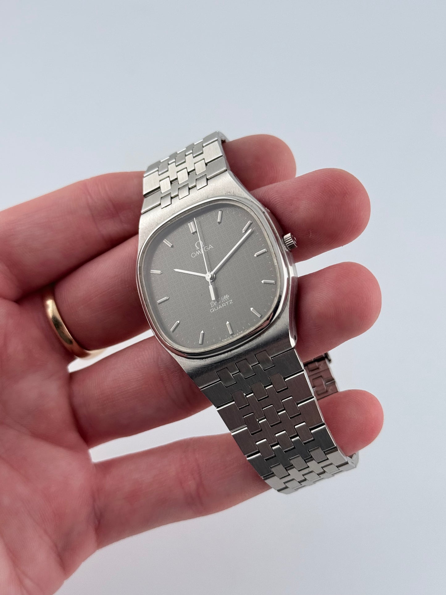 Omega De Ville Quartz - 195.0015 Rare Dial