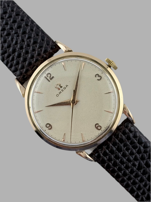 Omega 1952 Manual Wind - 2792 - 18ct Gold - Waffle Dial