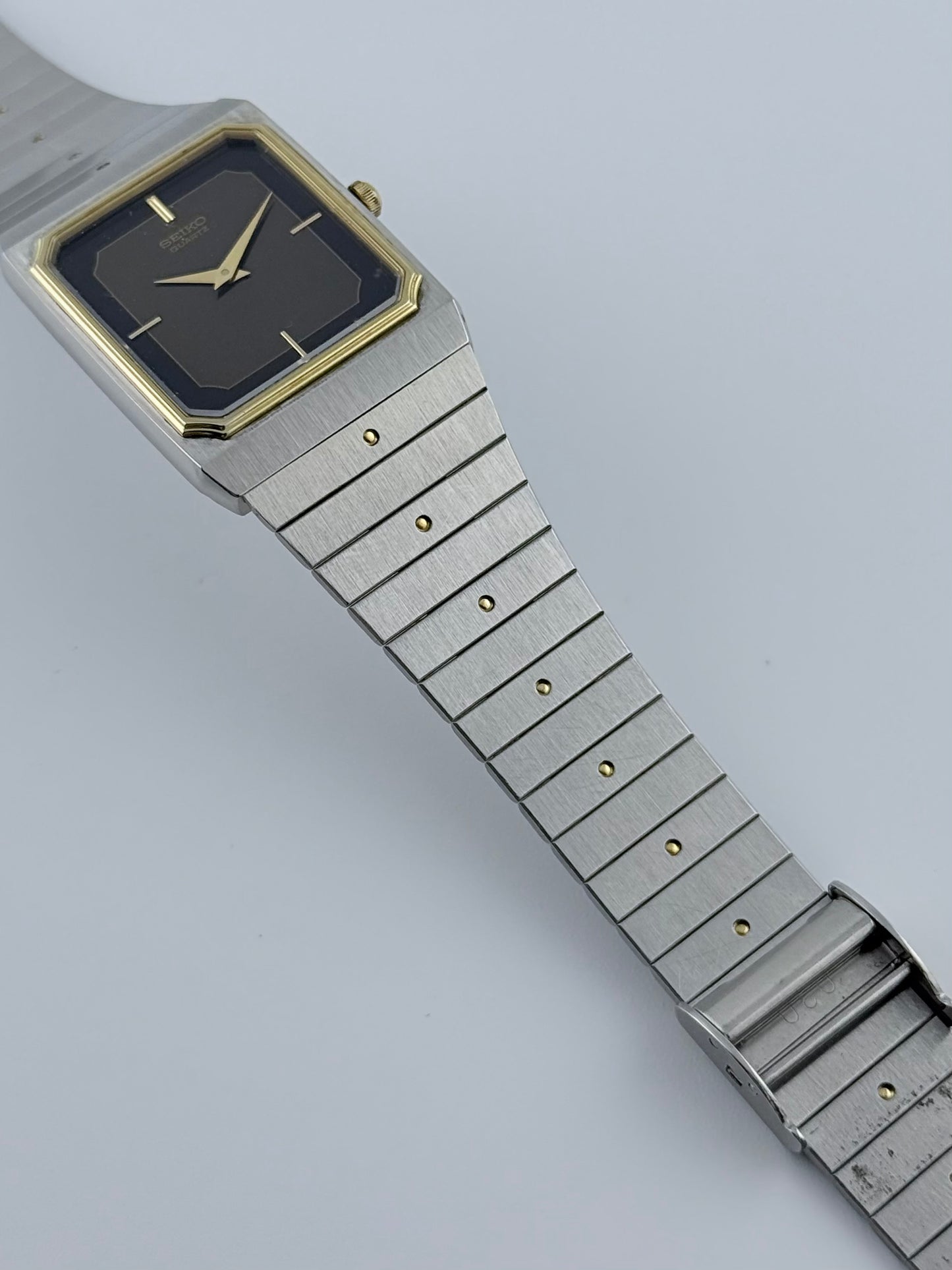 Seiko Tank Quartz 6430-5140