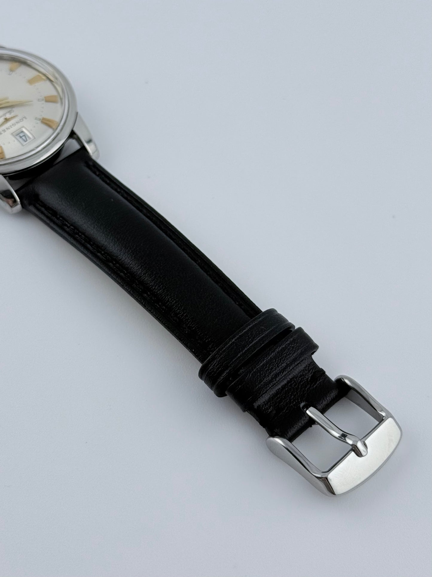 Longines Conquest Automatic Date L.1611.4 - Sunburst Dial