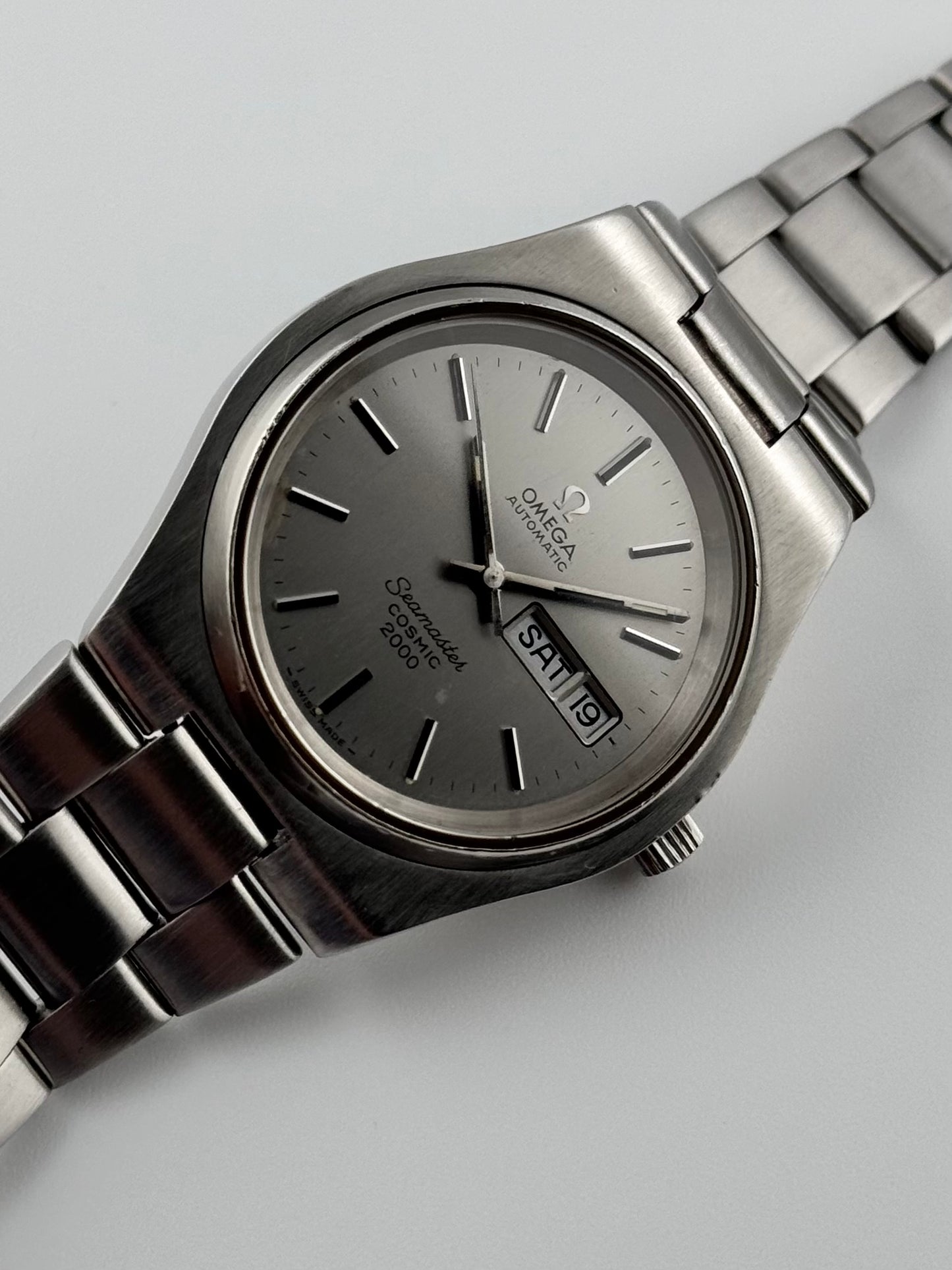 Omega Seamaster Cosmic 2000 Automatic Date 166.135
