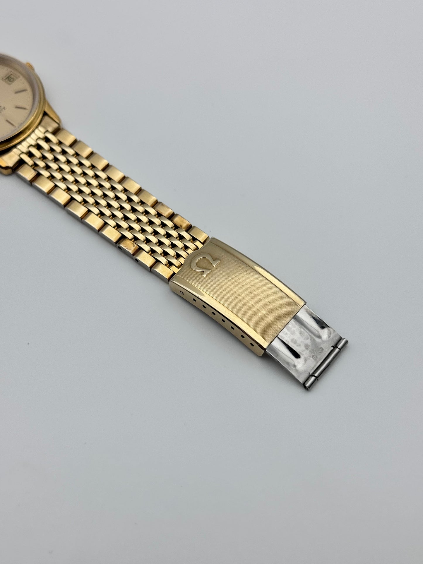 Omega De Ville Quartz Date 196.0164 - Original Bracelet