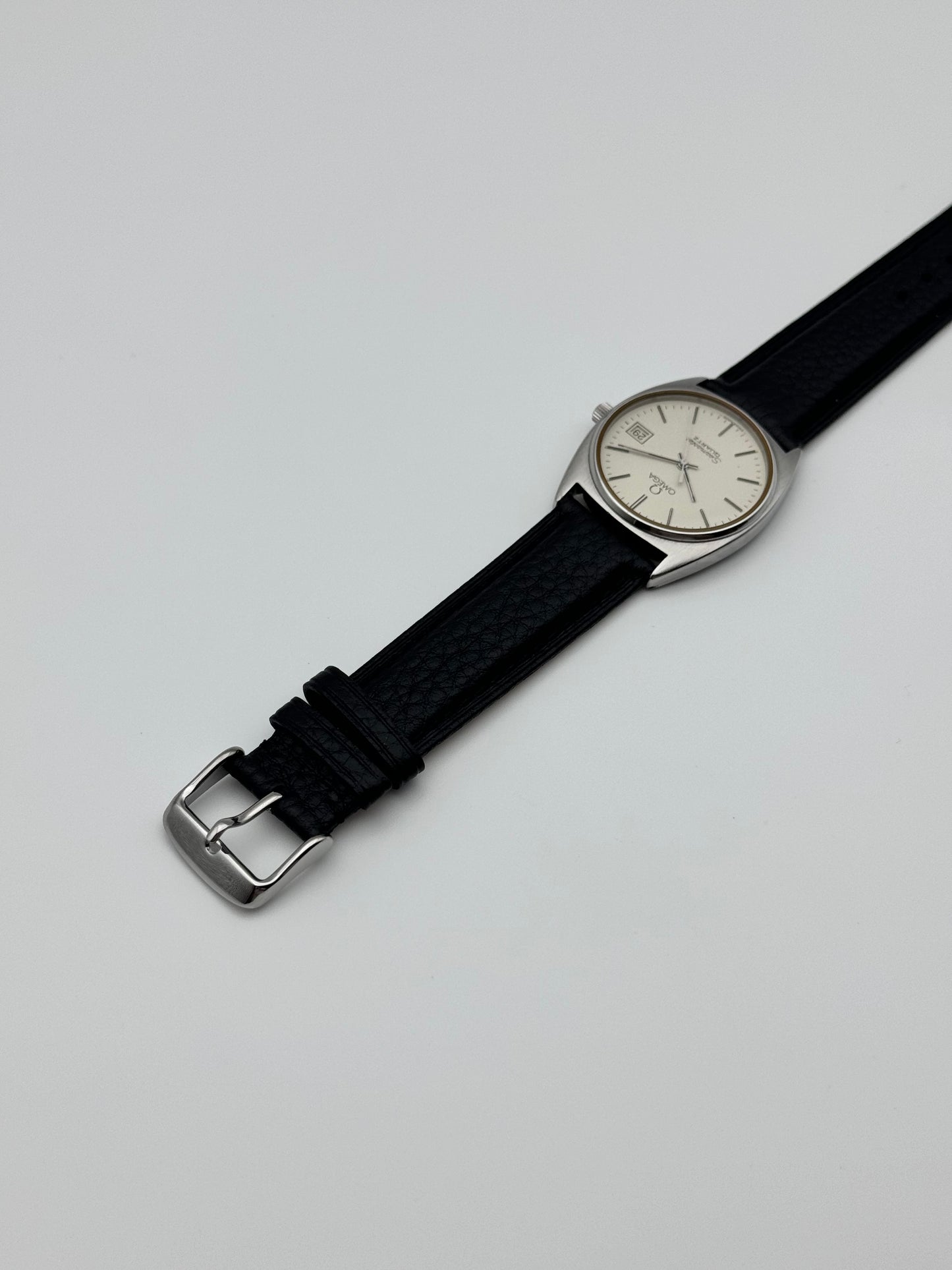 Omega Seamaster Quartz Date 196.0186 - Rare Waffle Dial